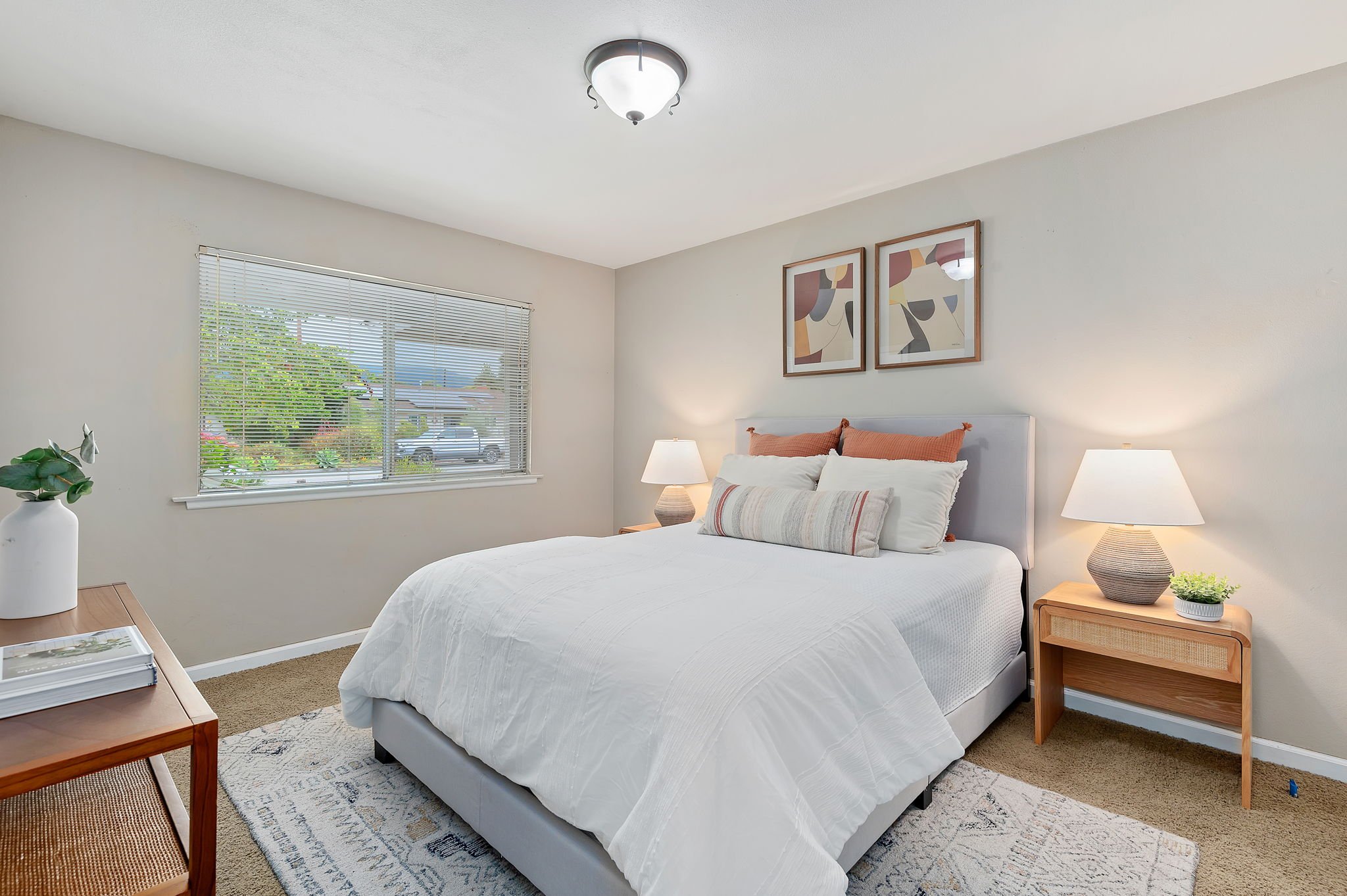 15-web-or-mls-15 - Primary Bedroom.jpg