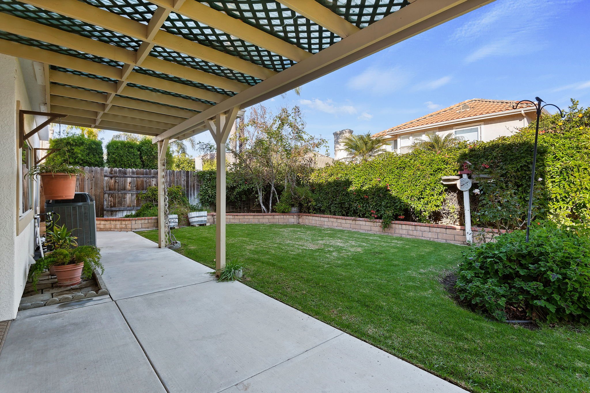 15-web-or-mls-15 - Back Patio.jpg