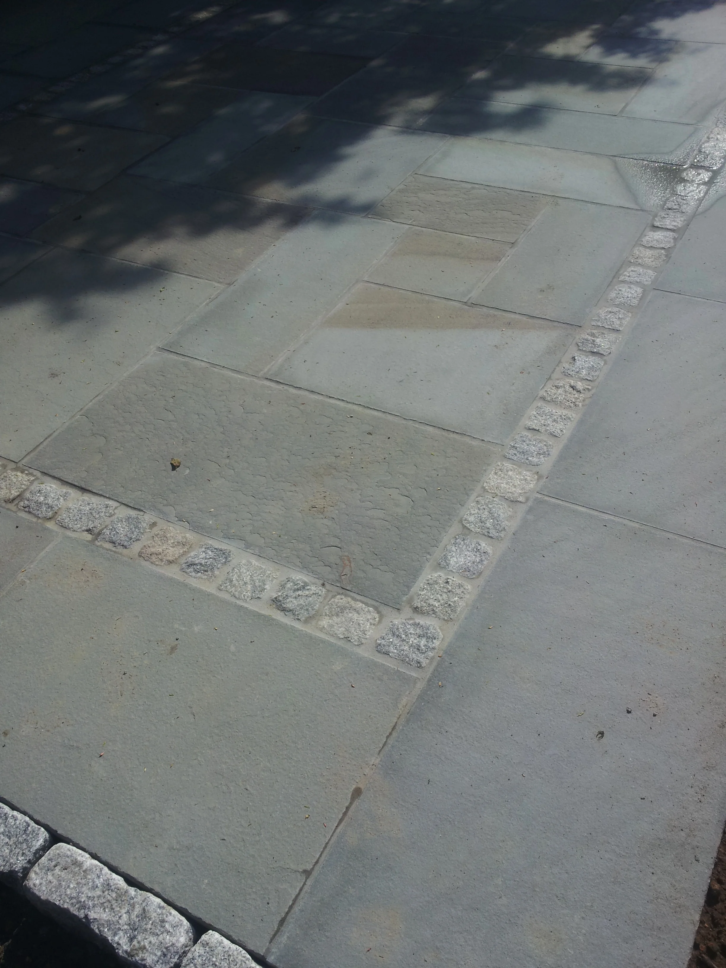 Flagstone Stoop w Granite Block Inlay.jpg