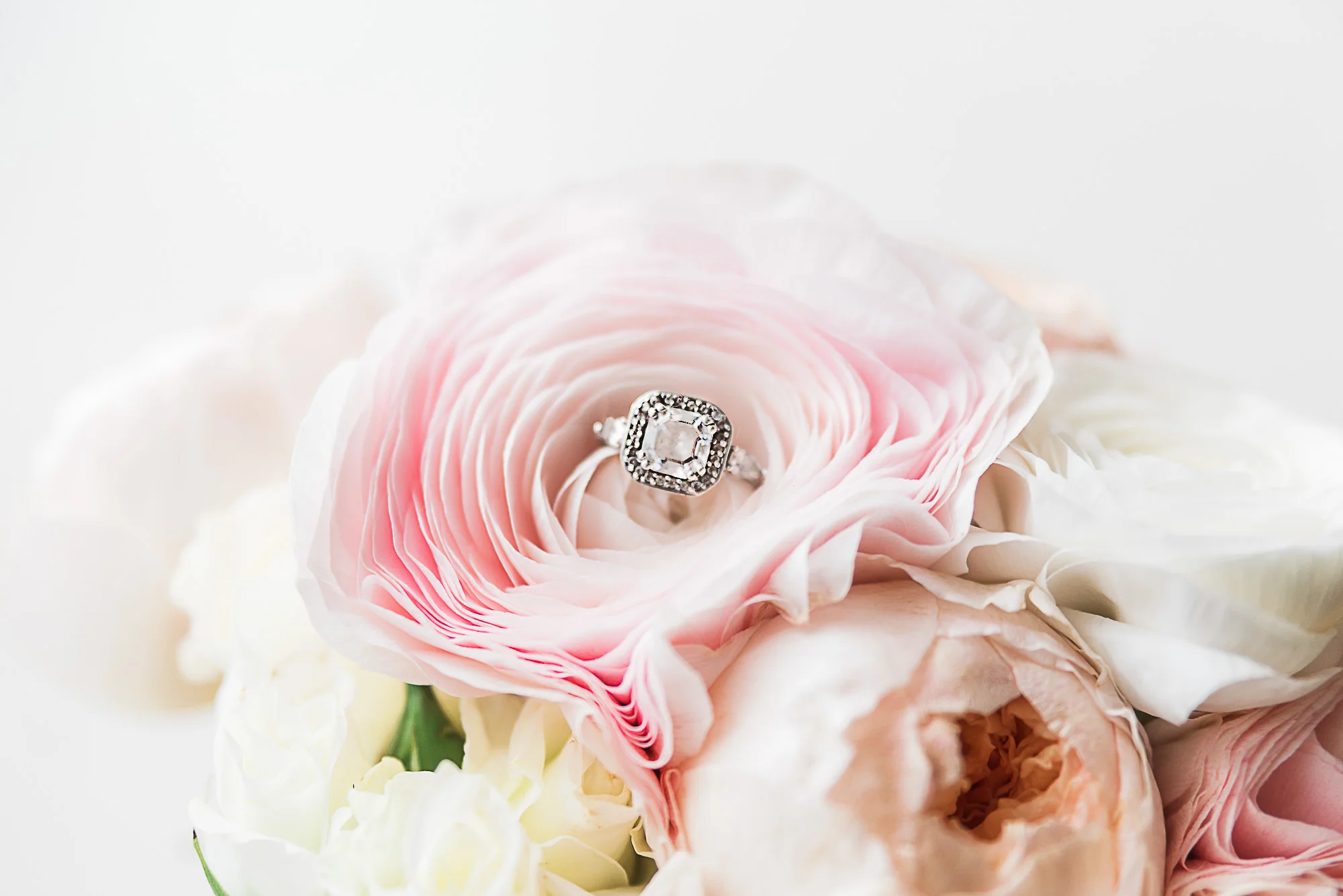 Emily . Weddings-11.jpg