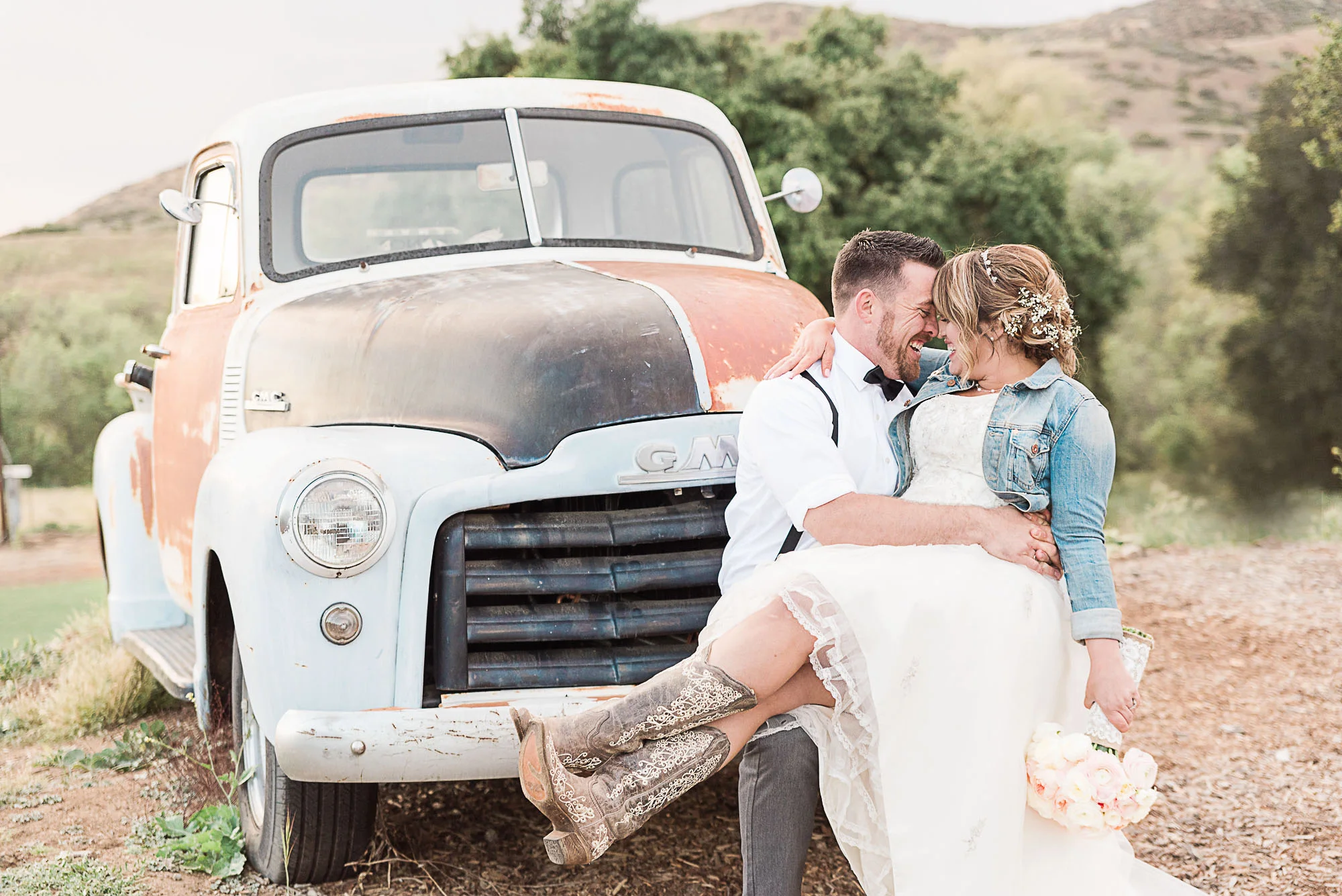 Emily . Weddings-18.jpg