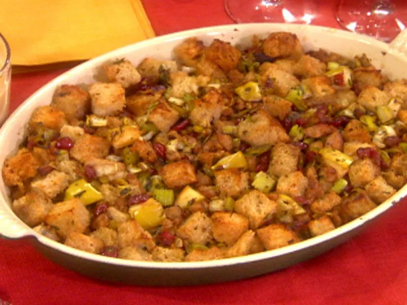 Sausage, Dried Cranberry and Apple Stuffing