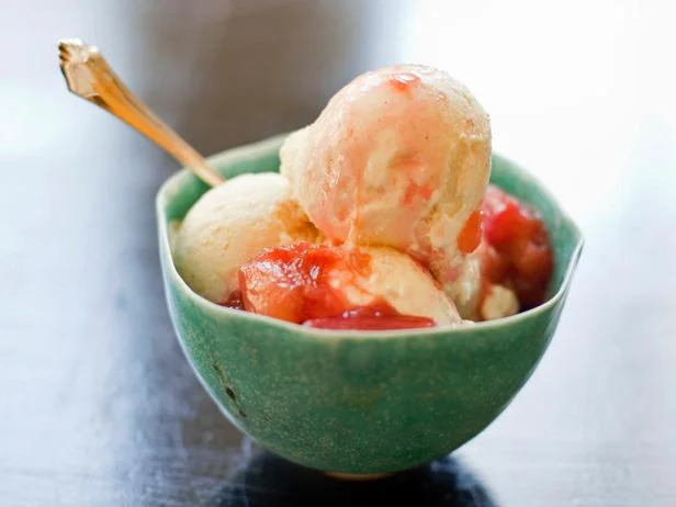 Vanilla Ice Cream With Strawberry-Rhubarb Sauce