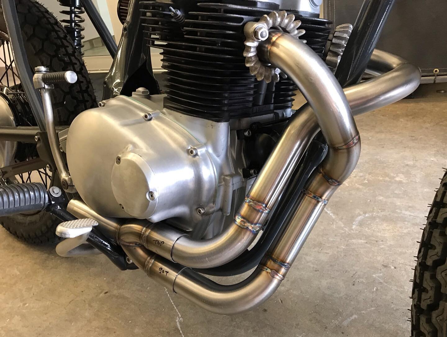 Making some serious progress on the CL350. Exhaust is almost there. Less than a month to the @thecongregationshow where it makes it&rsquo;s official debut. #maffeymoto #design #make #ride #honda #cl350 #customexhaust #stainless #tigwelding #caferacer