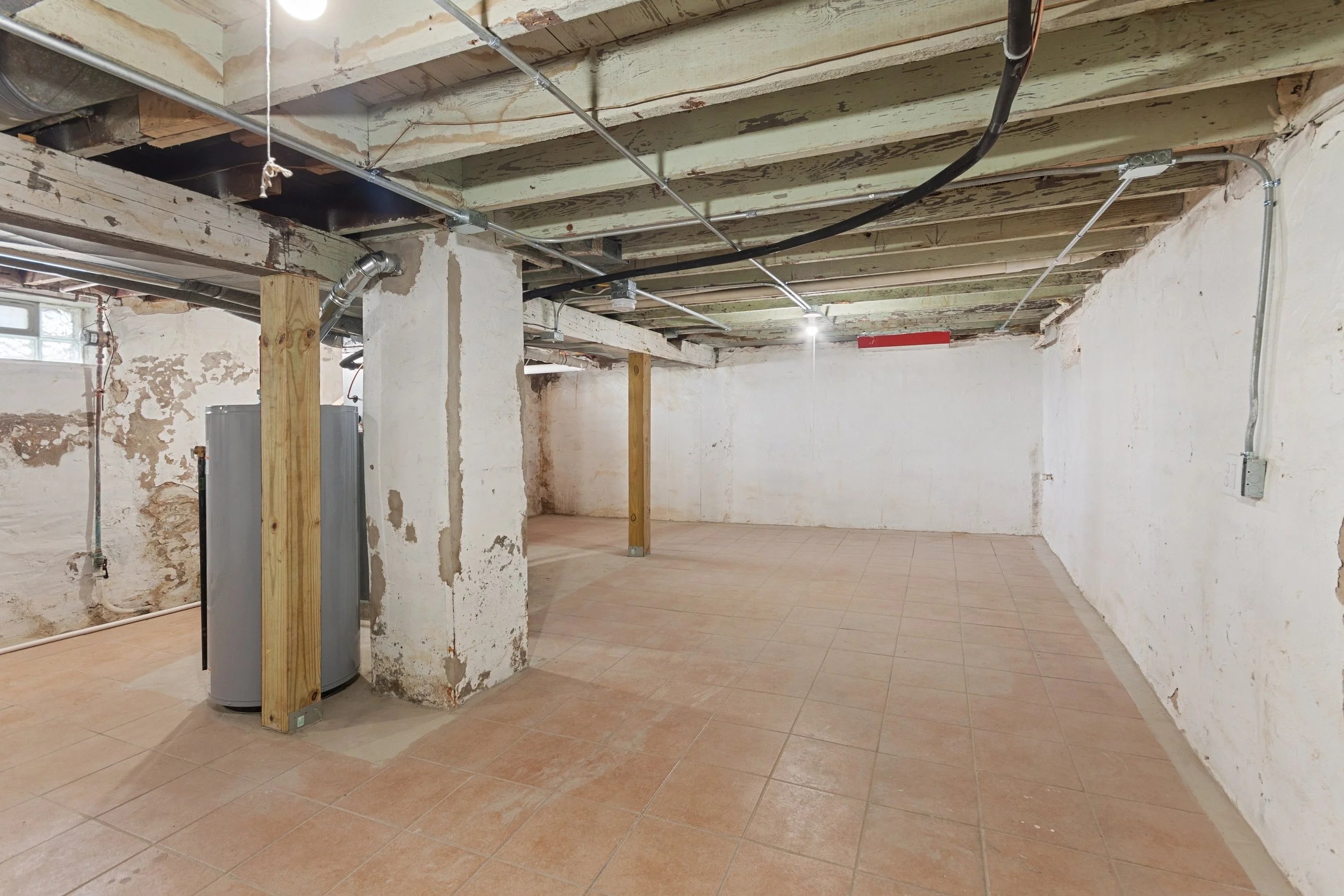 13_388SWallSt_22_Basement_HiRes.jpg