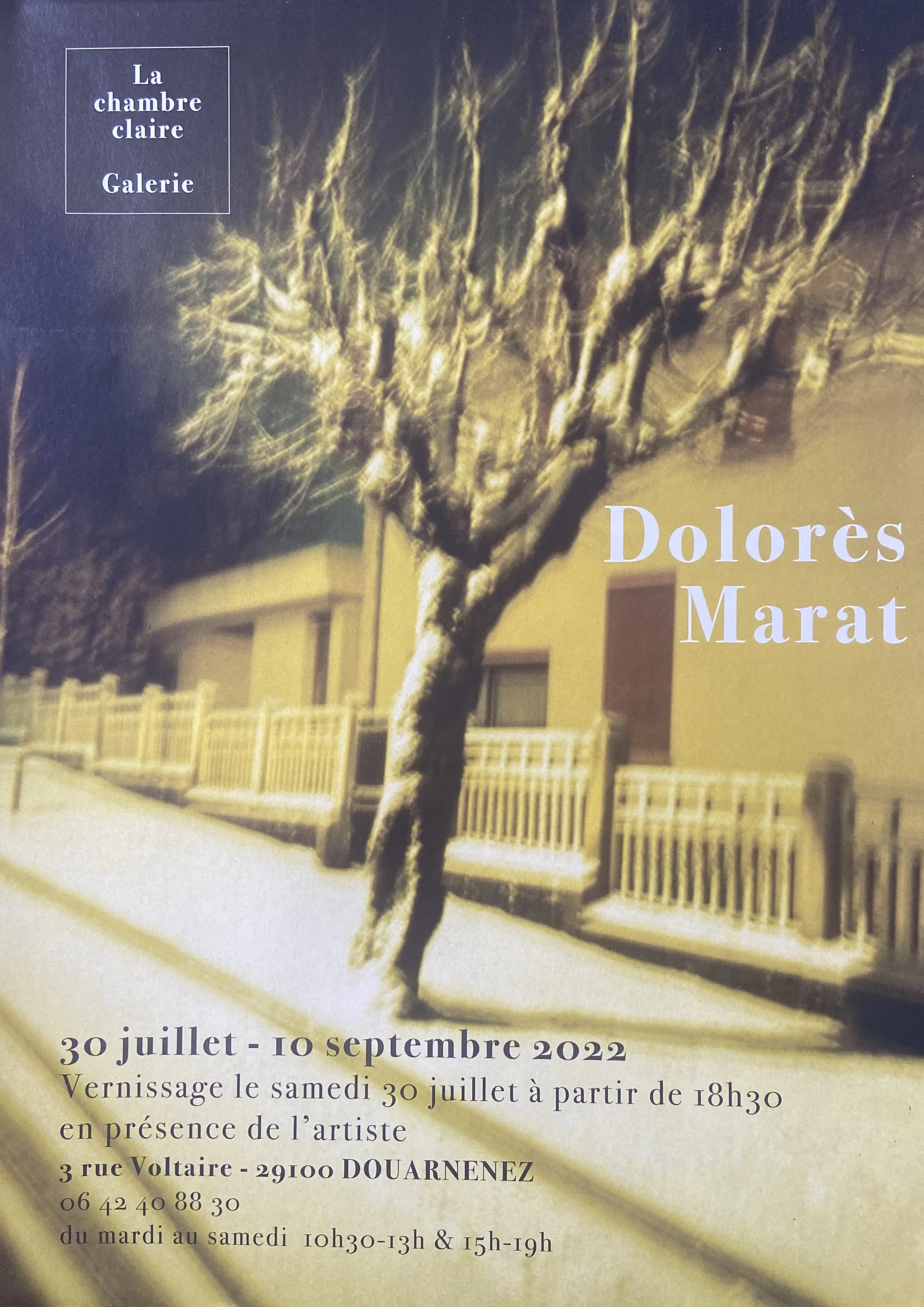 Dolorès MARAT  " La lune rouge "    