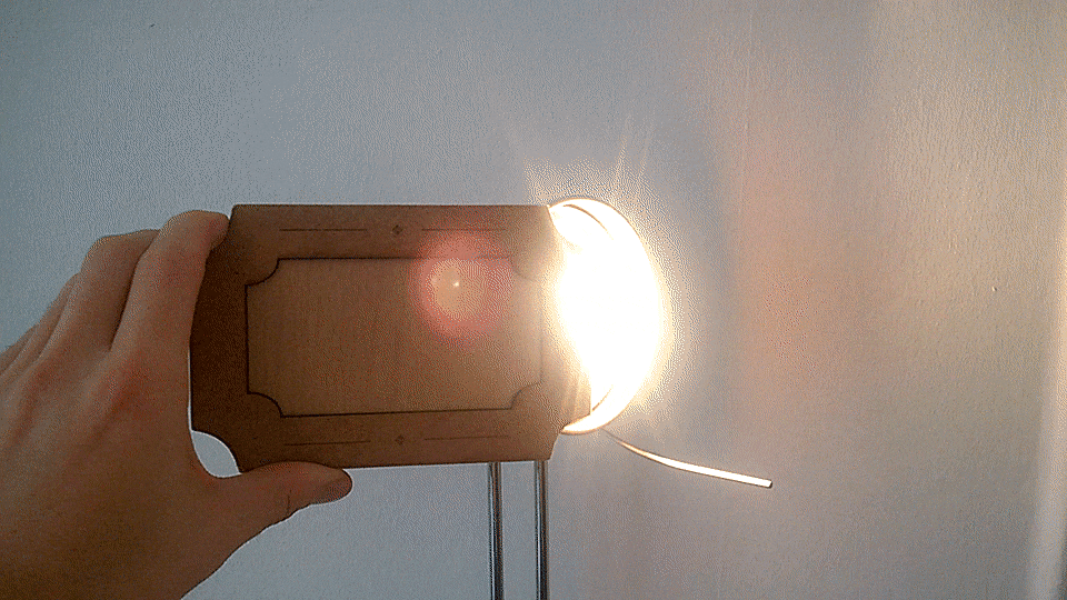 animated-illuminated-wood-prop.gif