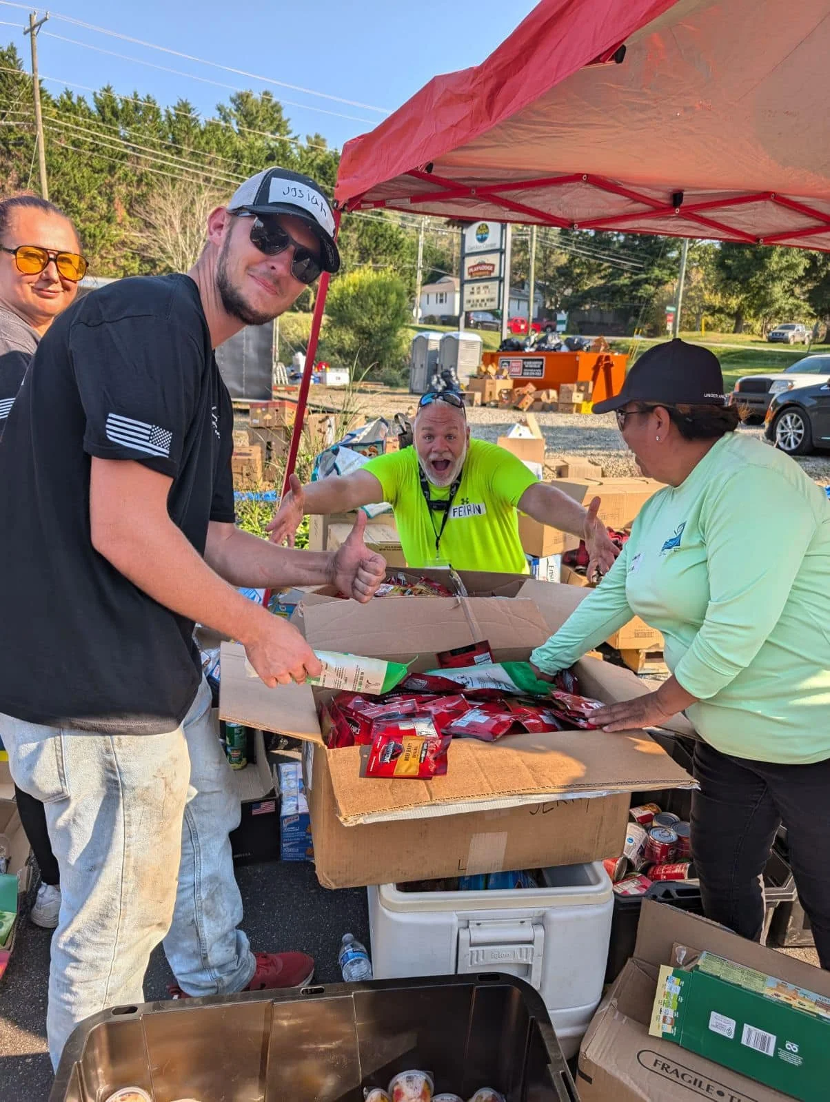 AVL-HurricaneRelief-distribution2.jpg