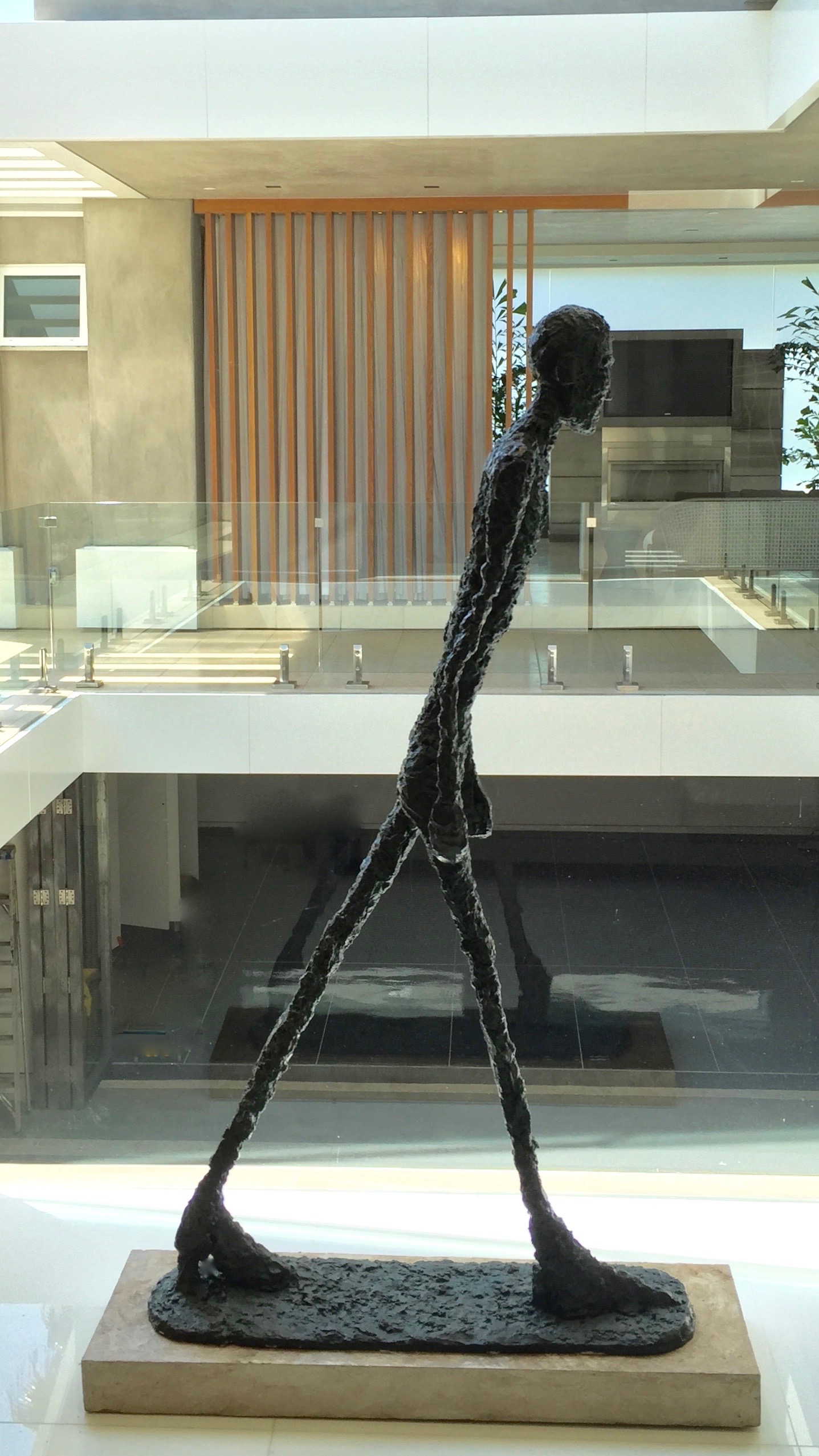  Created for the "HOMAGE À GIACOMETTI SERIES".