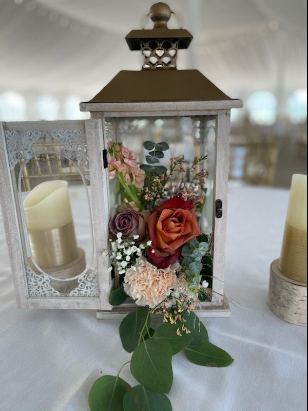 Other floral centerpiece ideas on the budget
