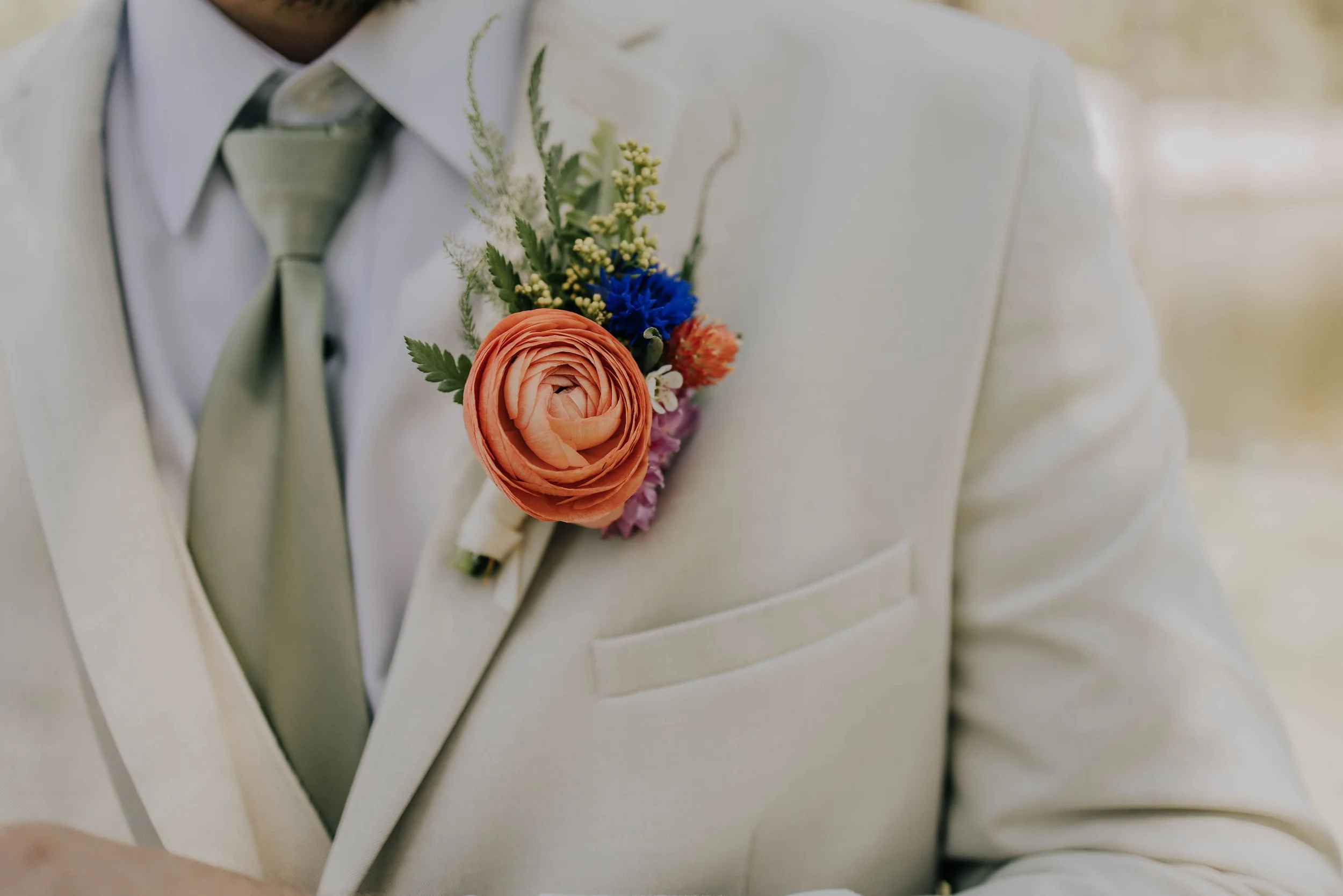 colorful boutonniere.jpg
