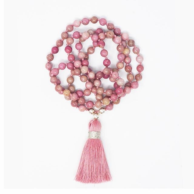 ✨&rdquo;I am Love&rdquo;✨ 📿Rhodochrosite integrates physical and spiritual energies, stimulating love and passion while energizing the soul📿

#trihara #triharatribe #rhodochrosite #rhodocrositejewelry #rhodocrositemalabeads #108 #108beads #108mala 