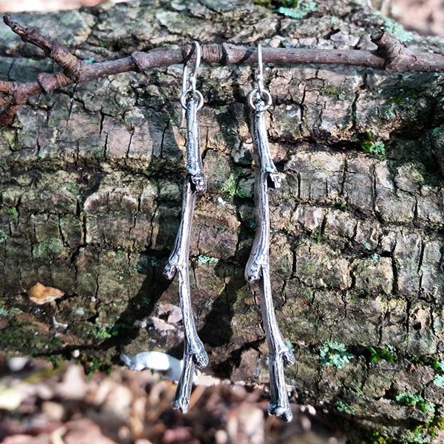 Feeling right at home in nature 🌿
.
.
.
#jewelry #jewelrygram #instajewelry #jewellery #silver #earrings #twigs #nature  #naturelover #tillmanravine #nj #newjersey #sussexcounty #hiking