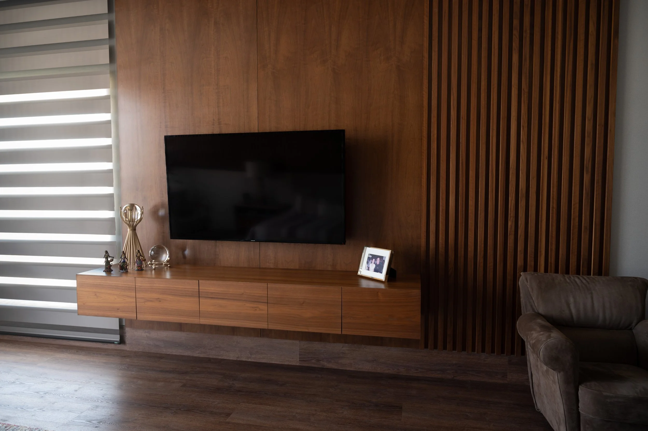 Mueble de TV en recamara principal 