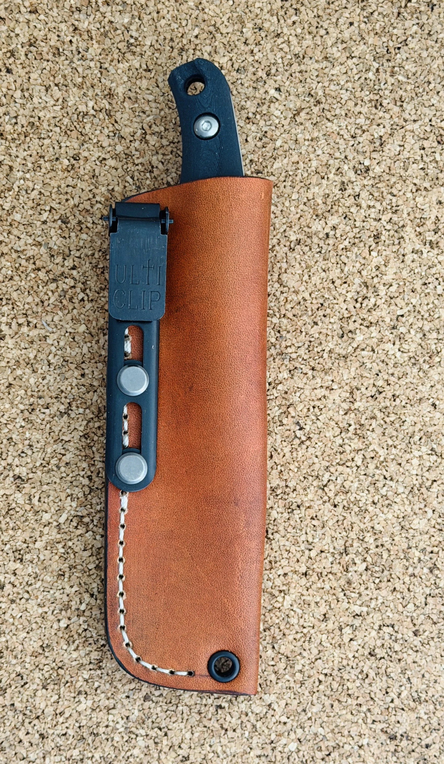 Mako Leather Sheath with Ulticlip