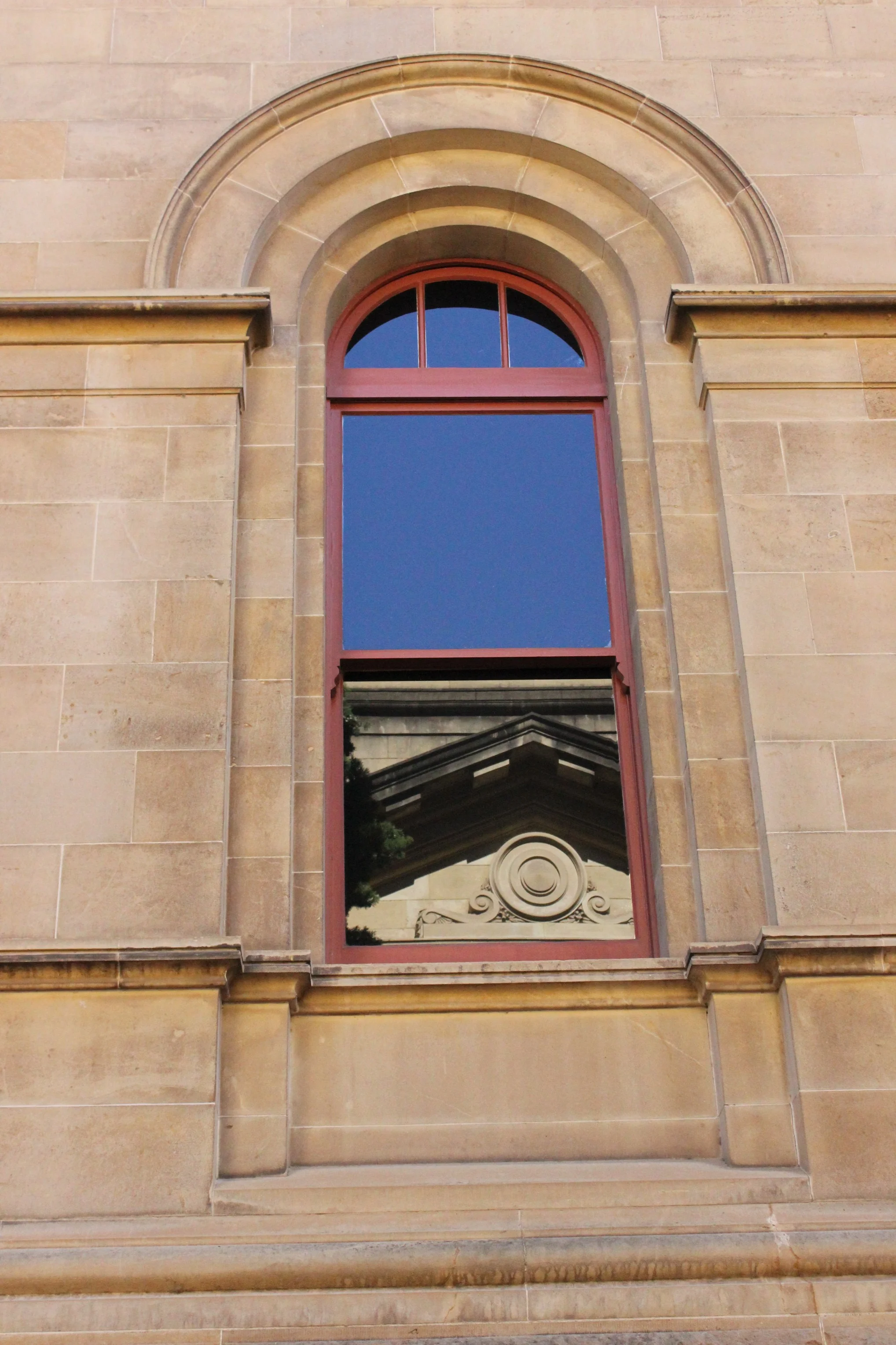Art Gallery reflected