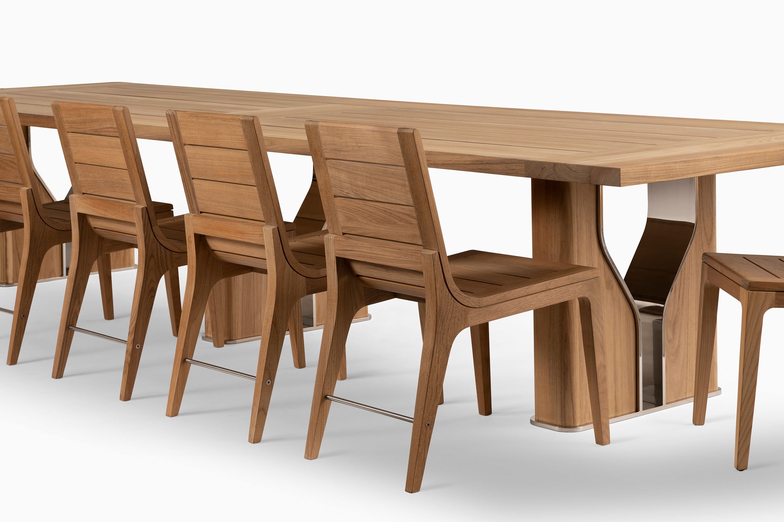 Daybreak Dining Table Size 2 (5).jpg