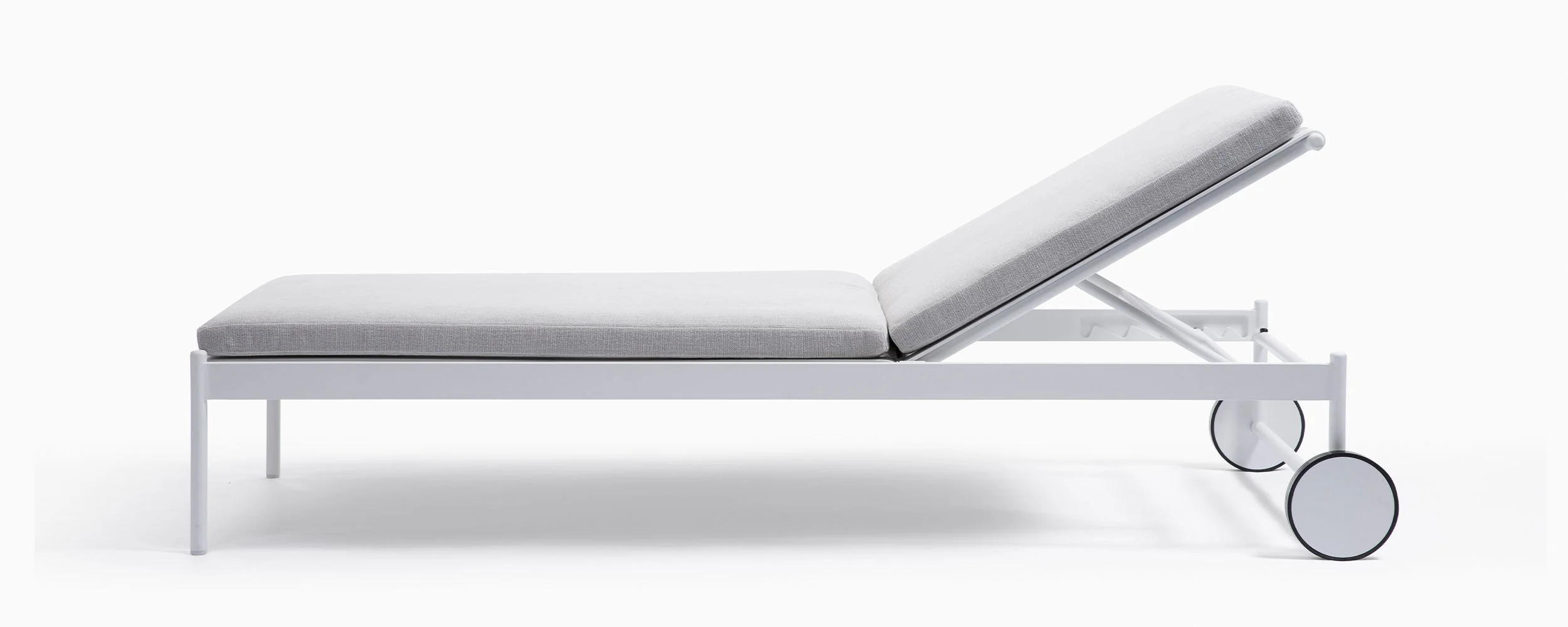 Mirage Chaise