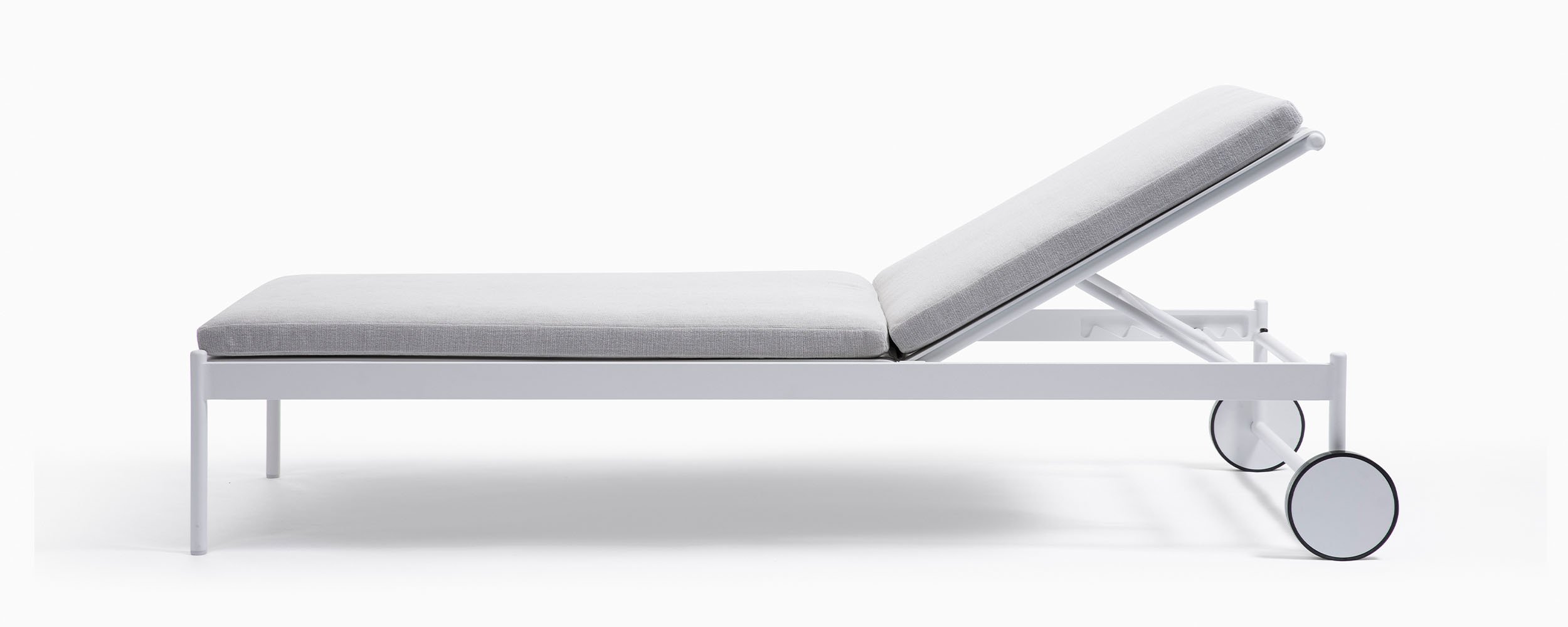 Mirage Chaise