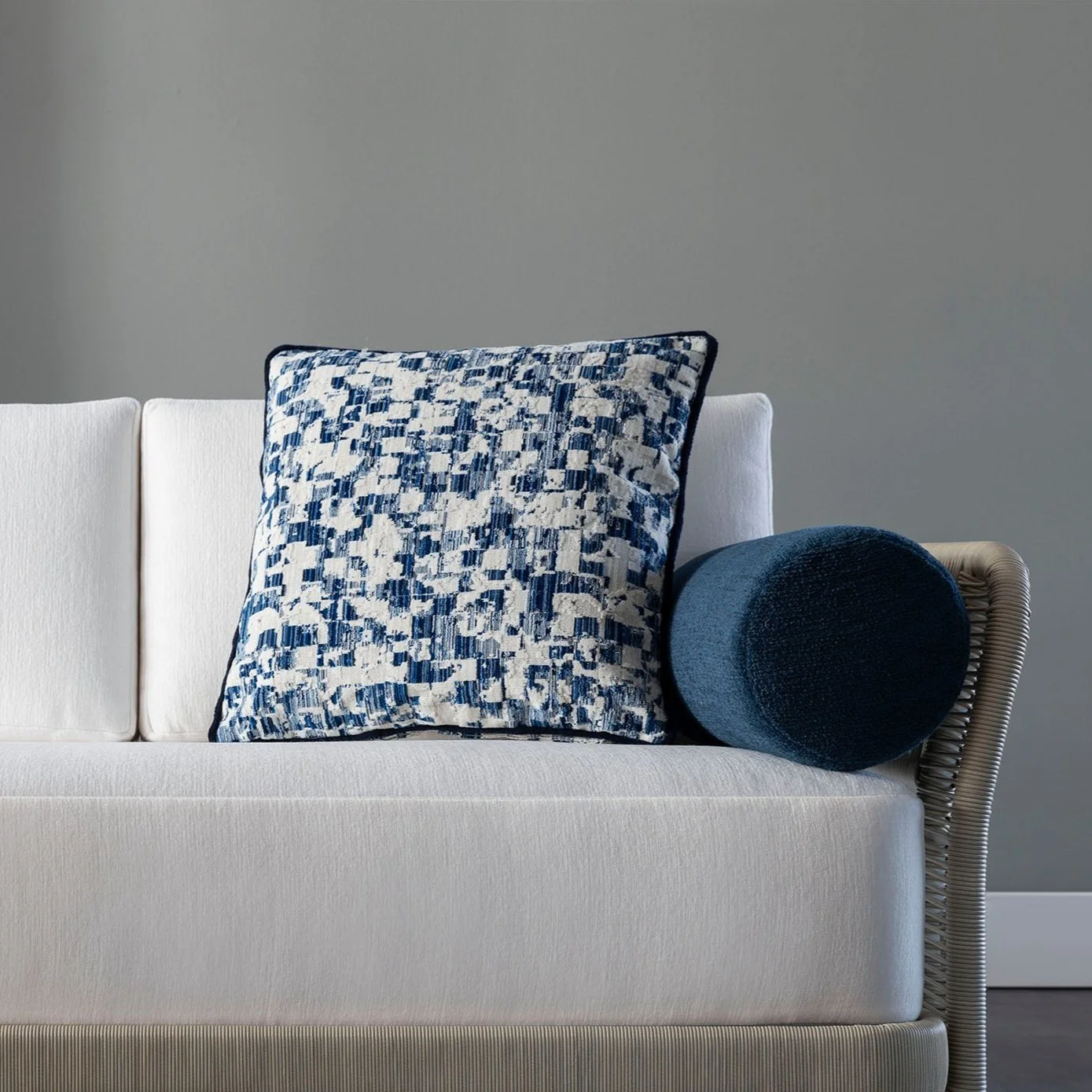 Link+Outdoor+Pillows+2024+%286%29.jpg