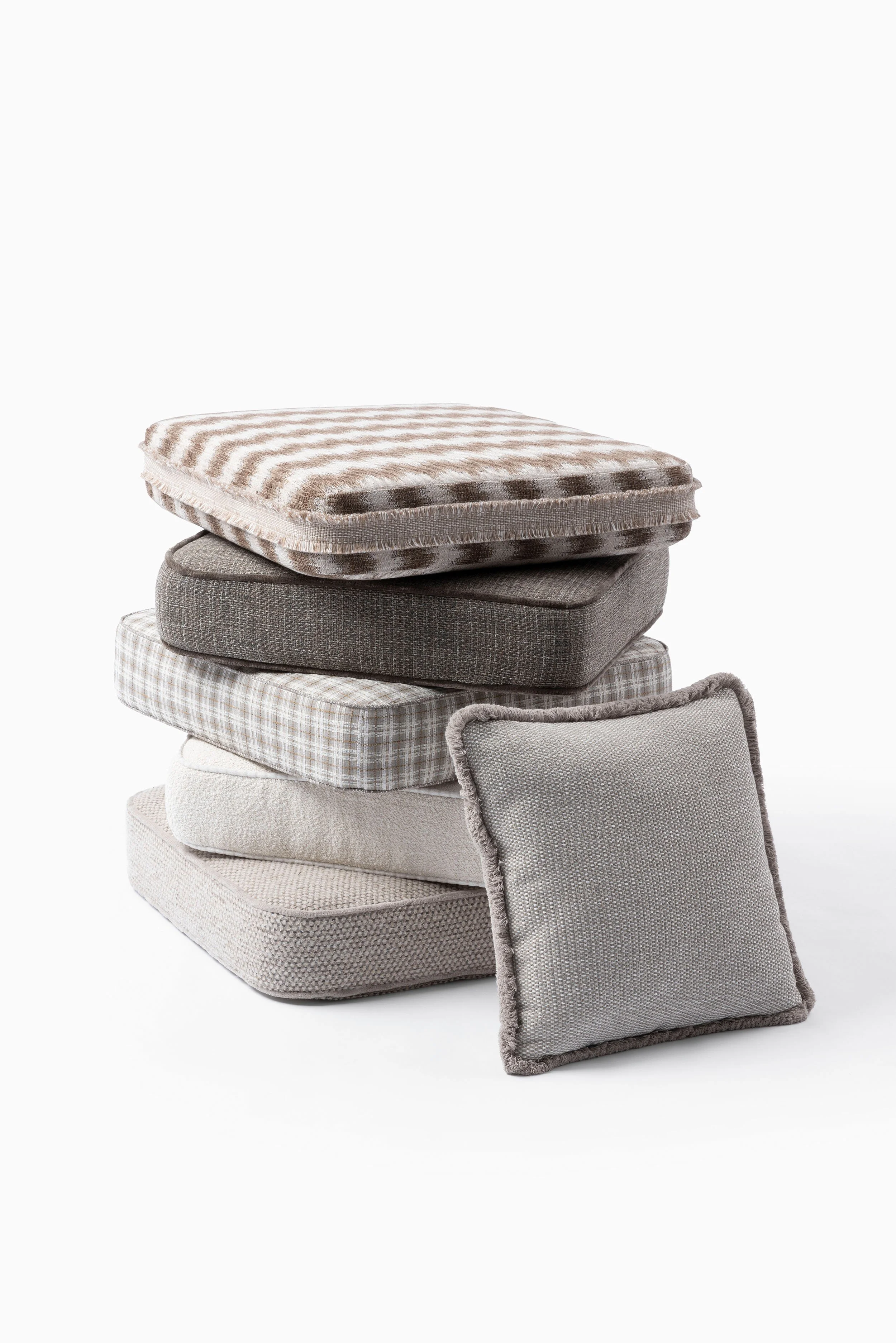 Link Outdoor Pillows 2024 (18).jpg