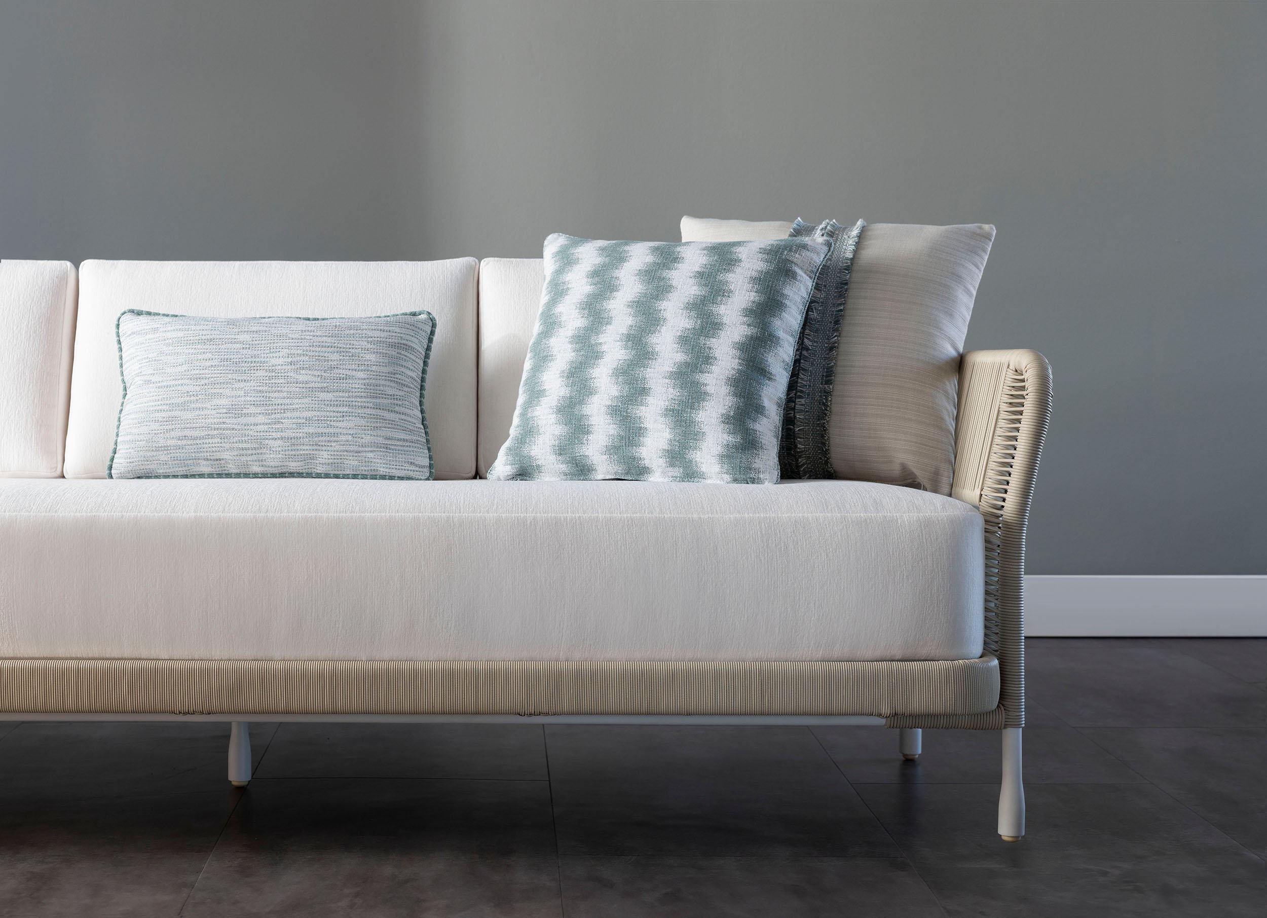 Link Outdoor Pillows 2024 (2).jpg