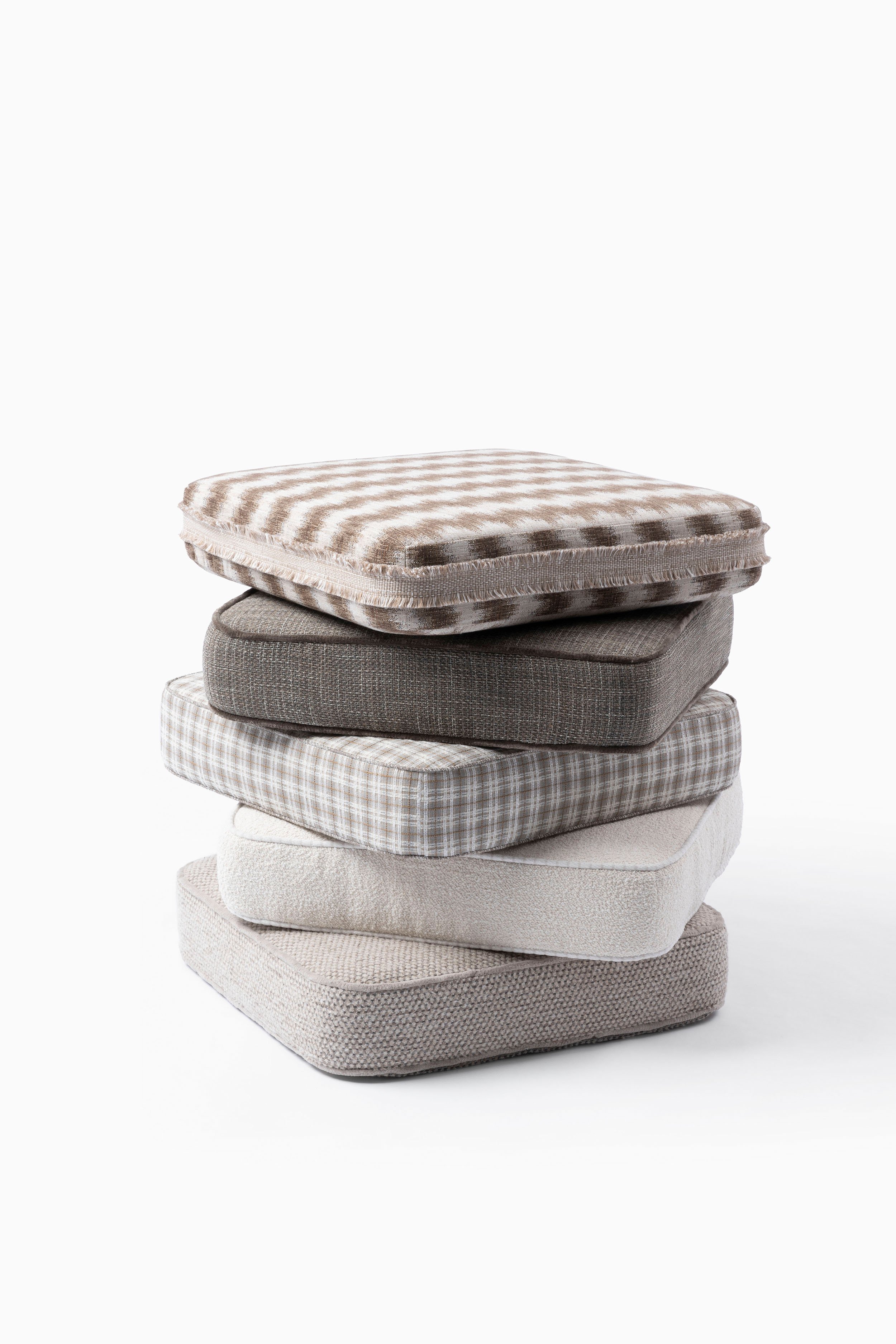 Link Outdoor Pillows 2024 (16).jpg