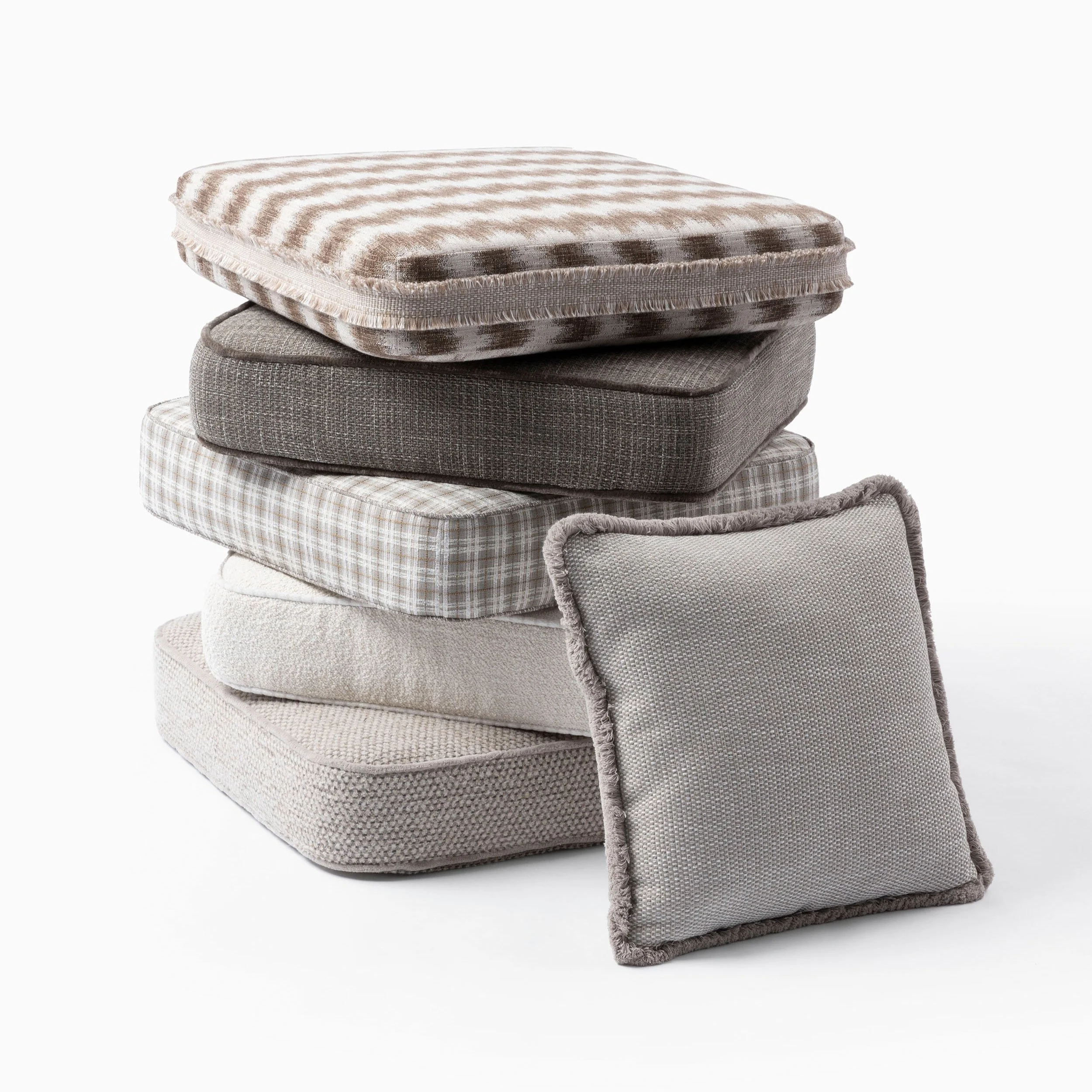 Link+Outdoor+Pillows+2024+%2818%29.jpg