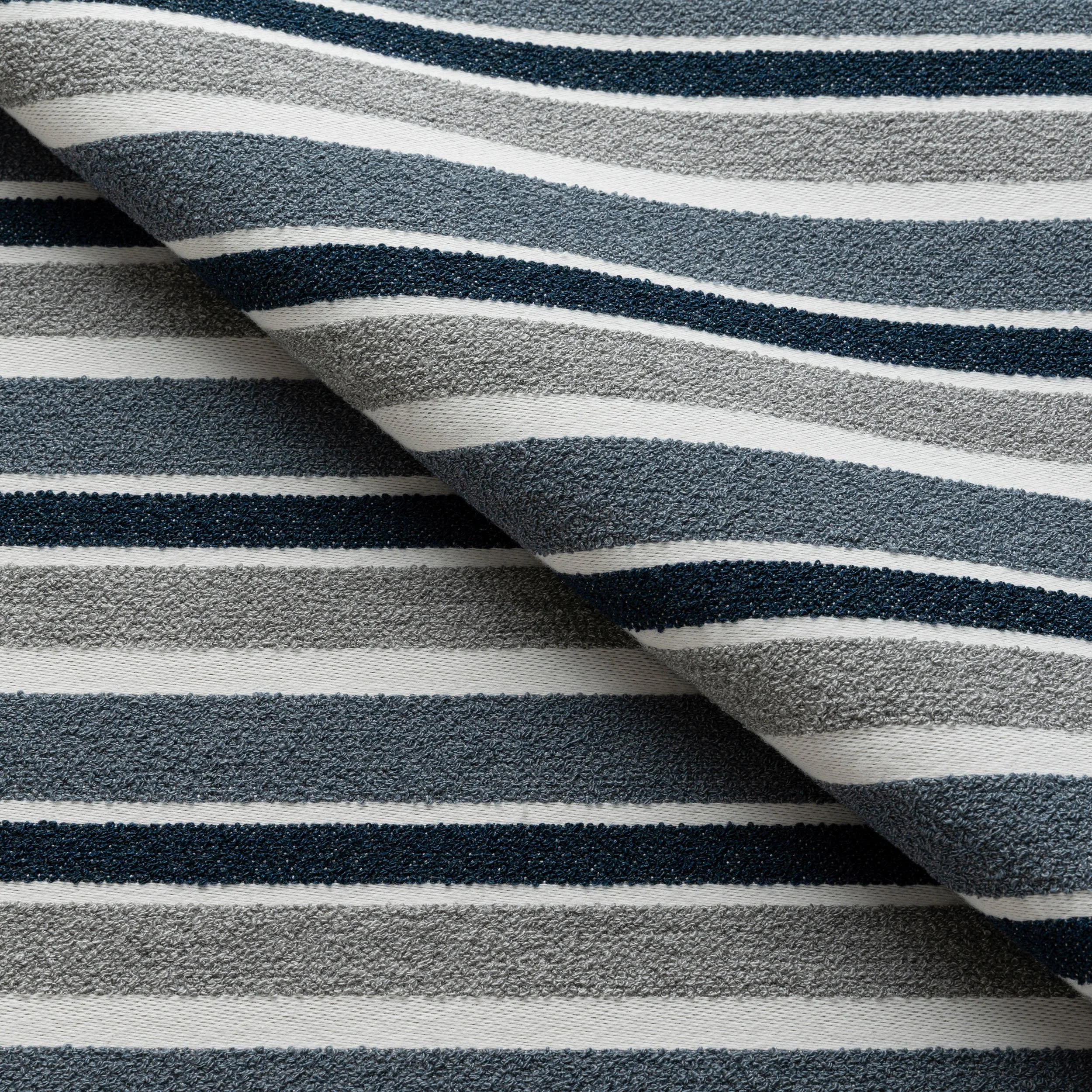 580_5_Beach_Comber_Blue_Steel-a.jpg