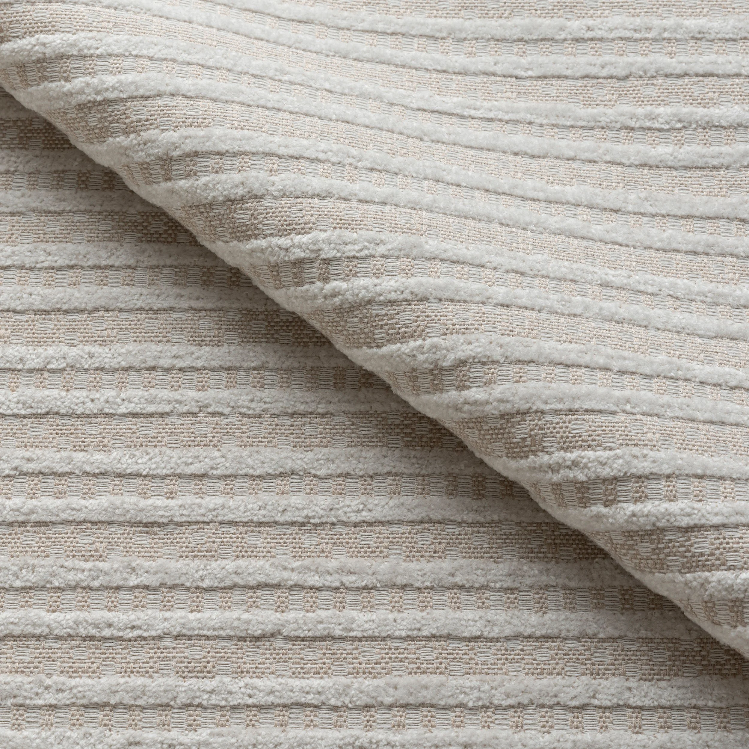 585_05_Montage_Flax-a.jpg