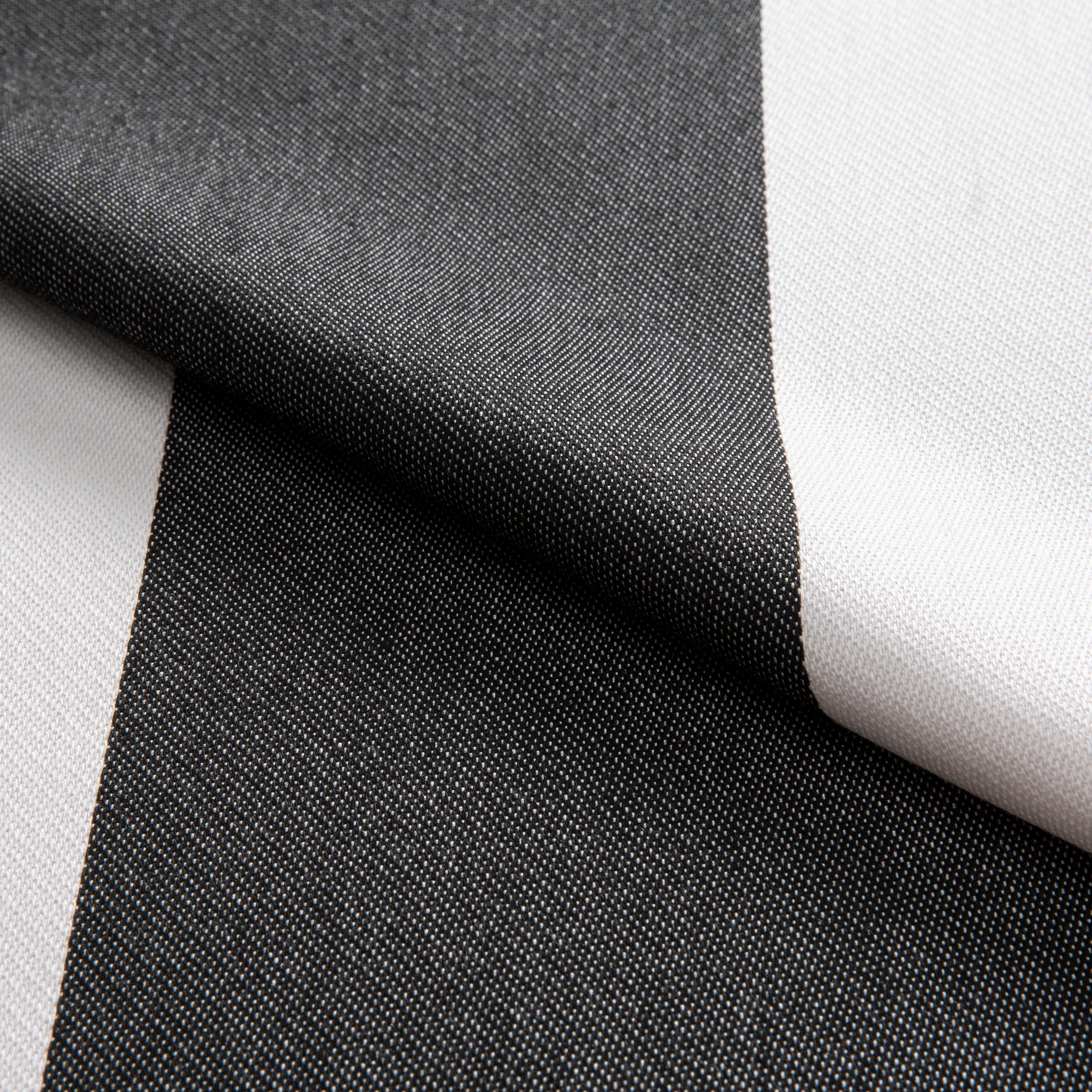 Plain Stripe Noir (2).jpg
