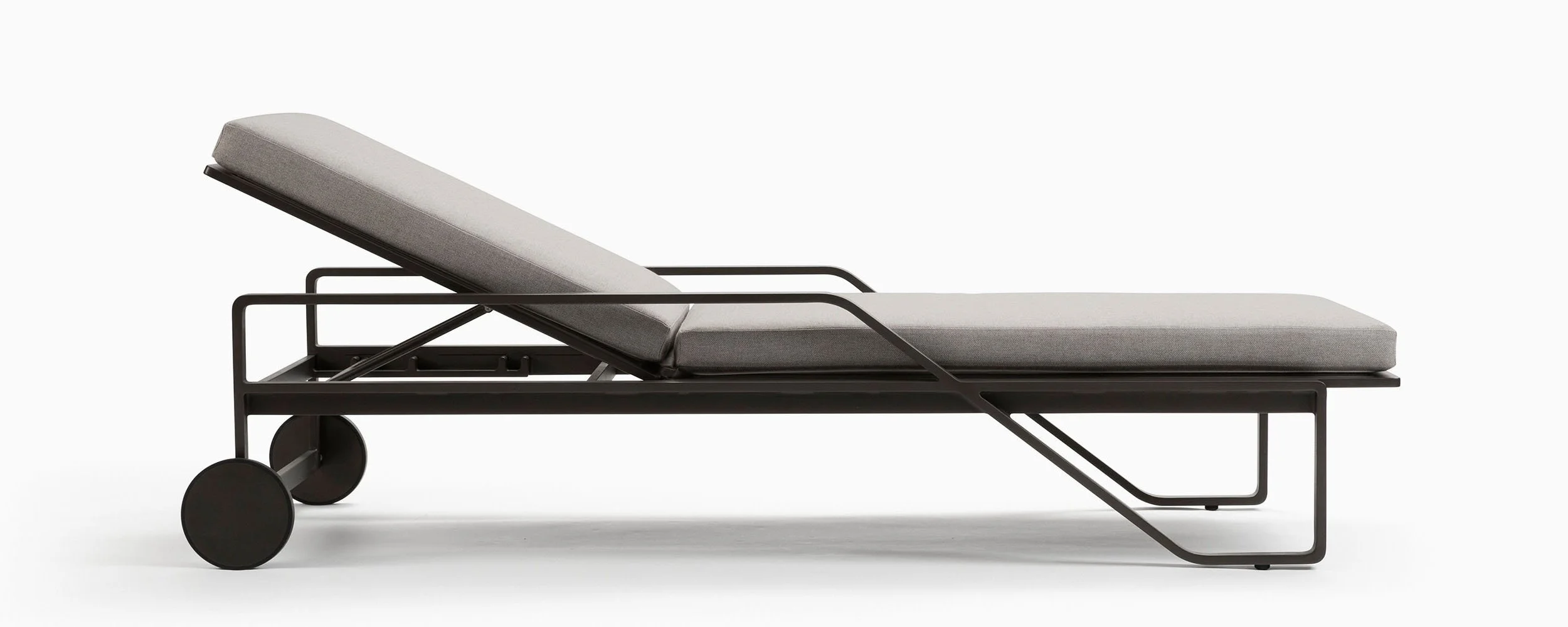 Verano Chaise