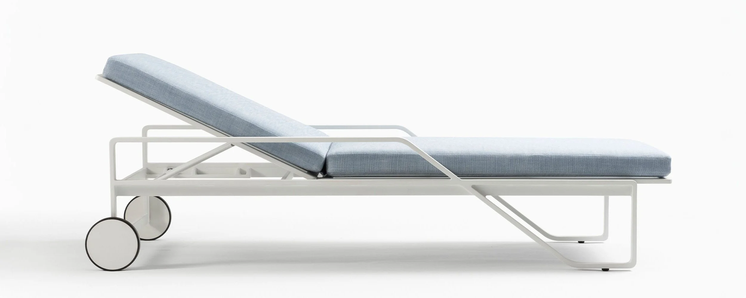 Verano Chaise