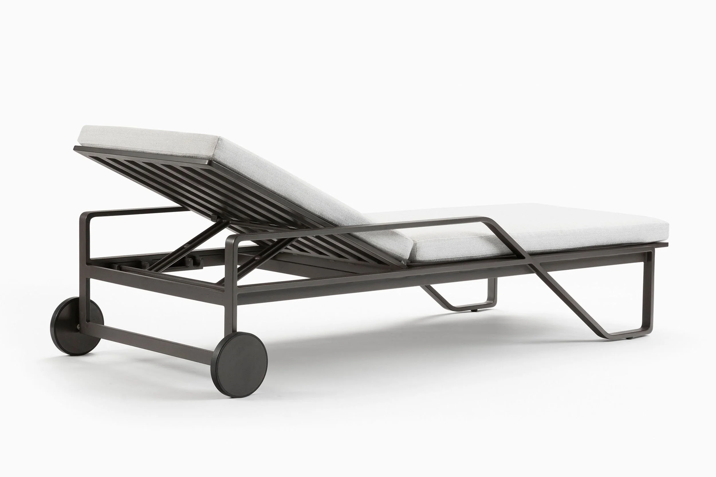 Verano Chaise AB 004.jpg