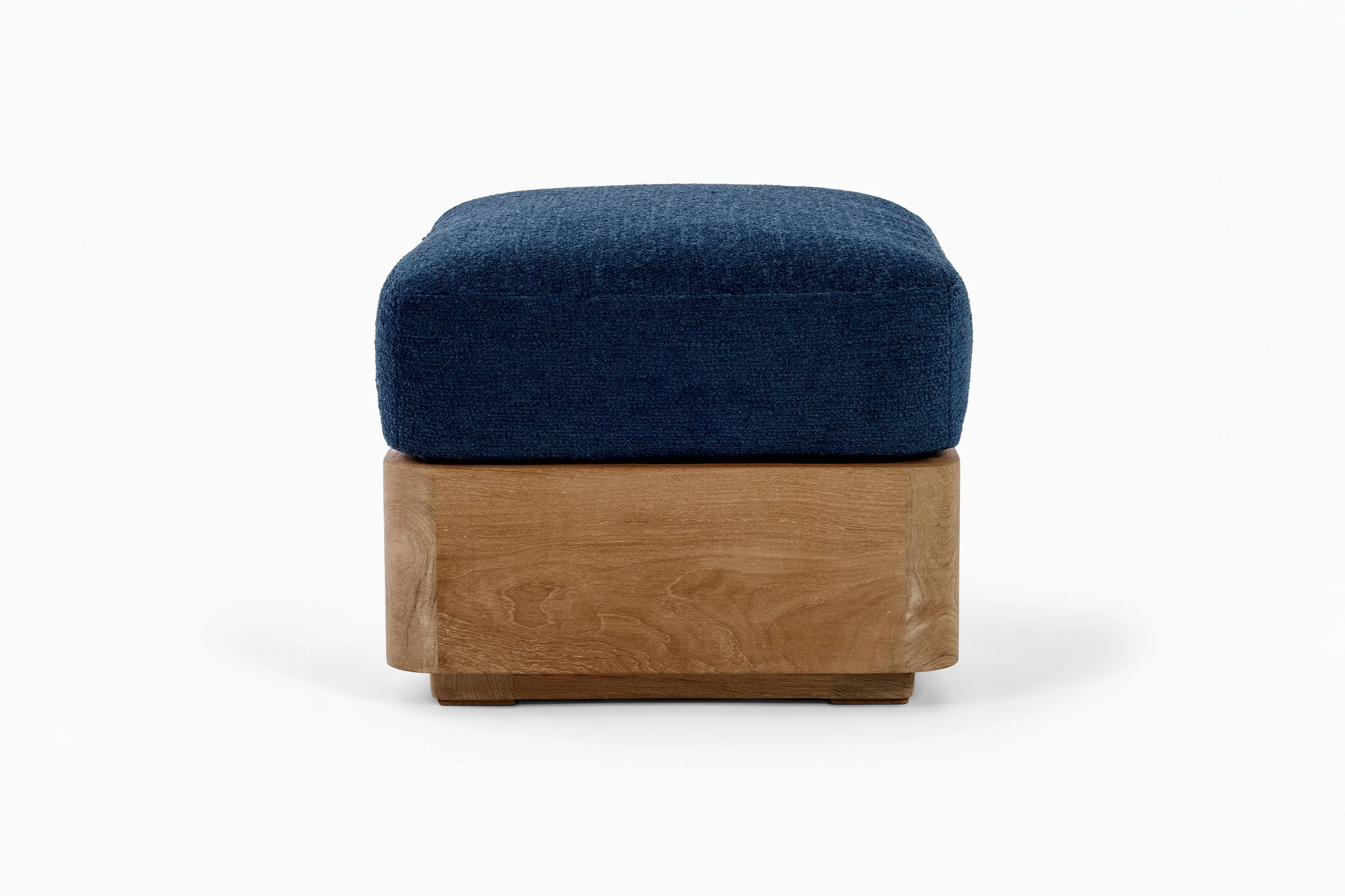 Grove Ottoman 004.jpg