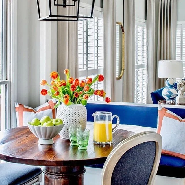 Rise and shine! We spy our brushstroke lamps in this gorgeous home designed by @gordondunning as featured in this month’s @southernladymag ! It’s always a delight to see our pieces in Lathem & Cate’s designs, they consistently layer color and patterns to create exciting and elegant spaces, definitely a team to follow! #brushstrokelamp #gordondunning #janabekdesign
