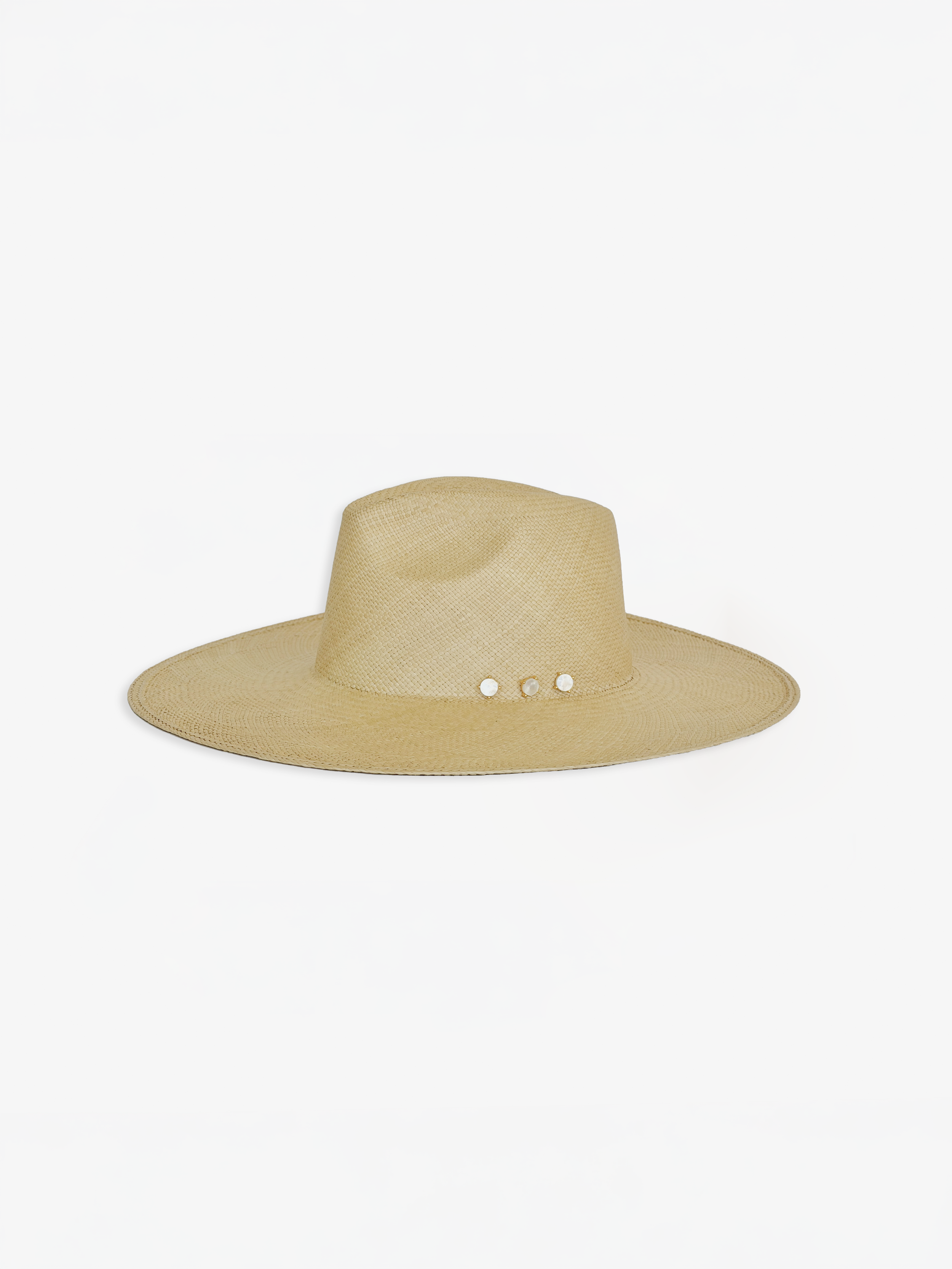 amanda-beige3.png