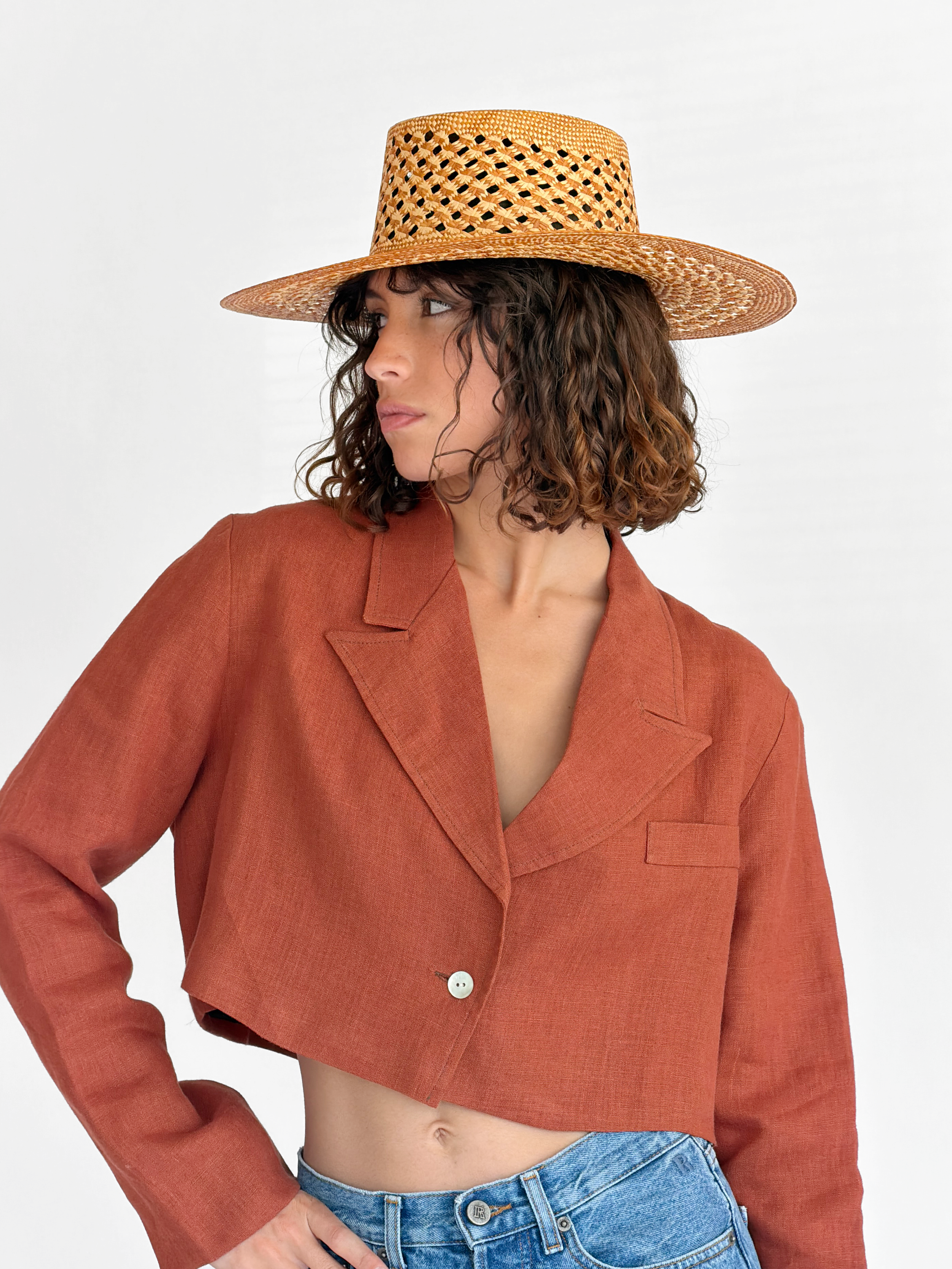 carlota-terra-beige2.png