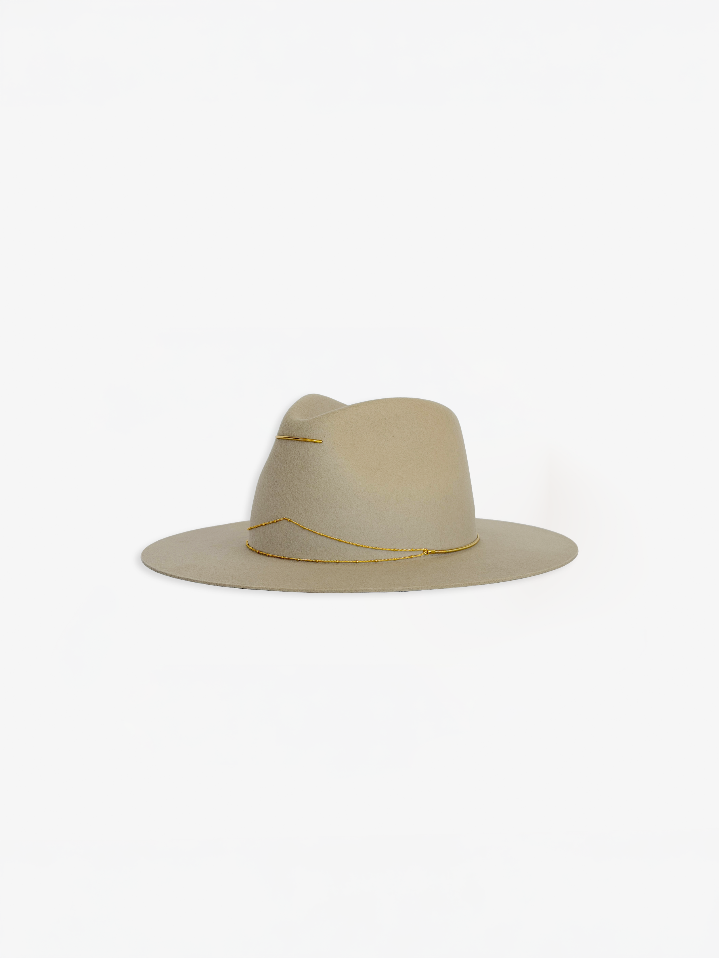 lea-ivory4.png