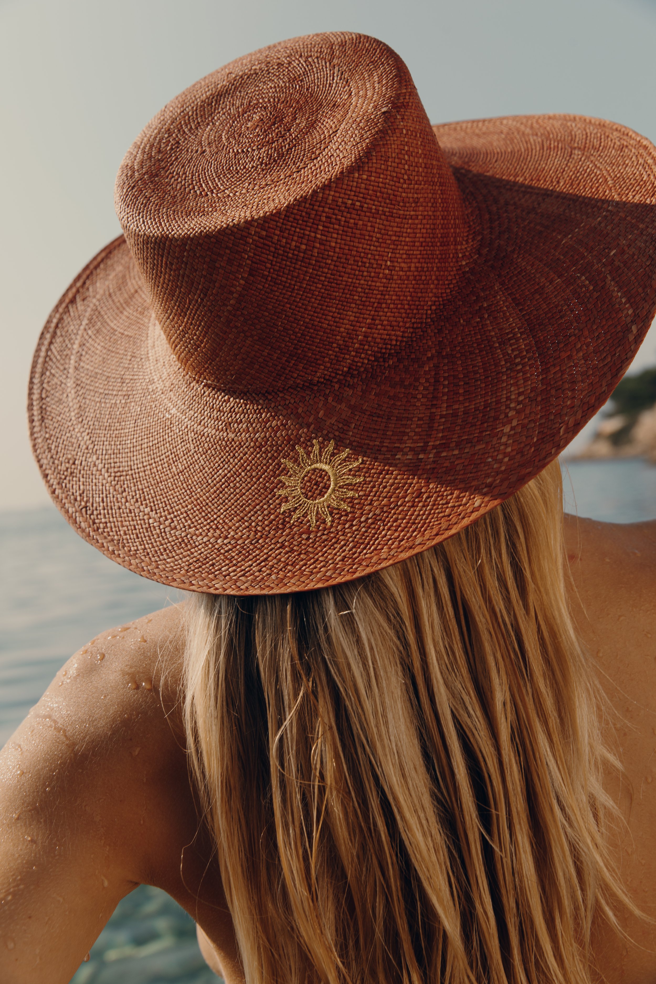 SOLVEIG JR  - TERRACOTTA2.jpg