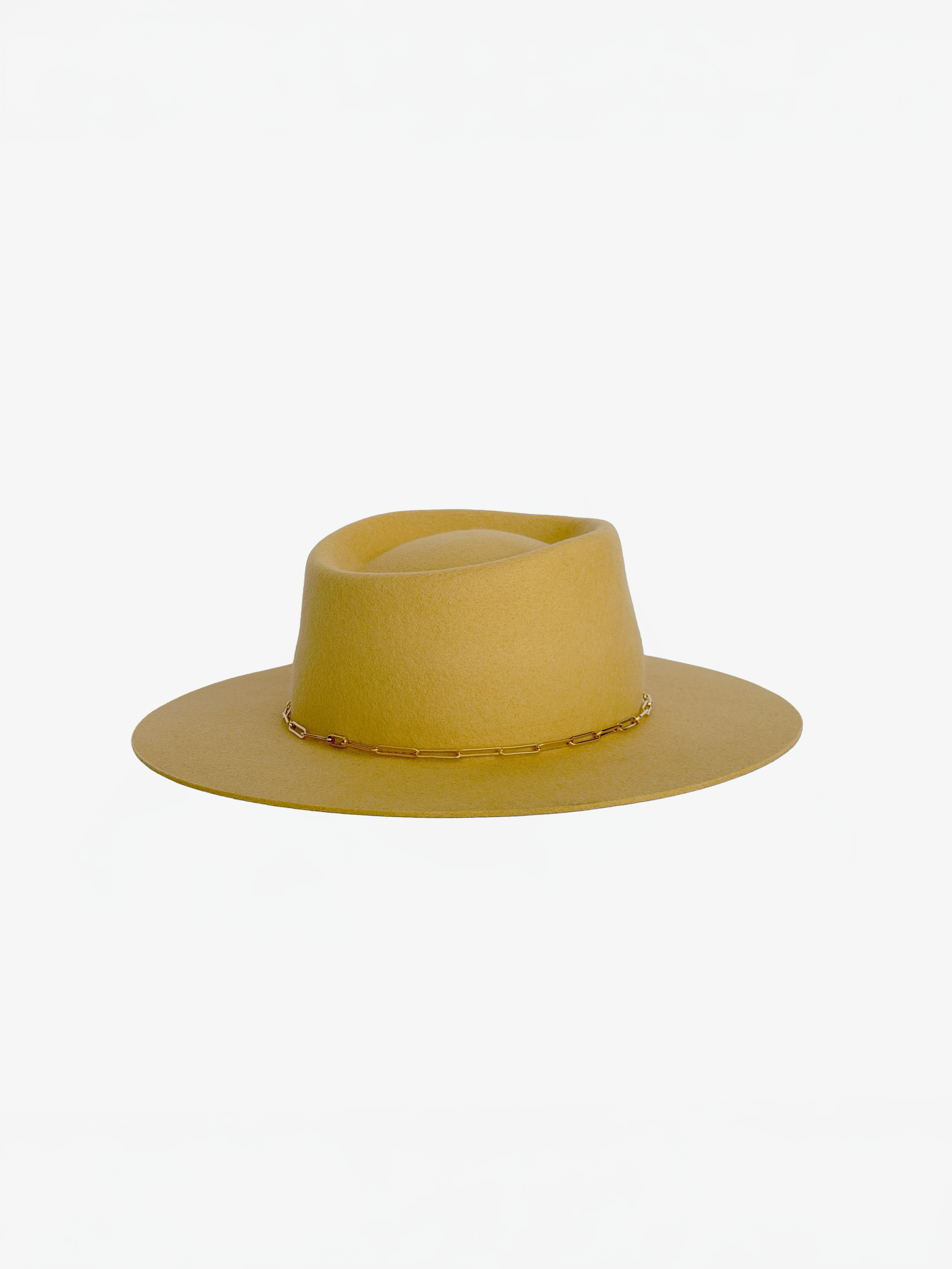 lais-jaunepale4.png