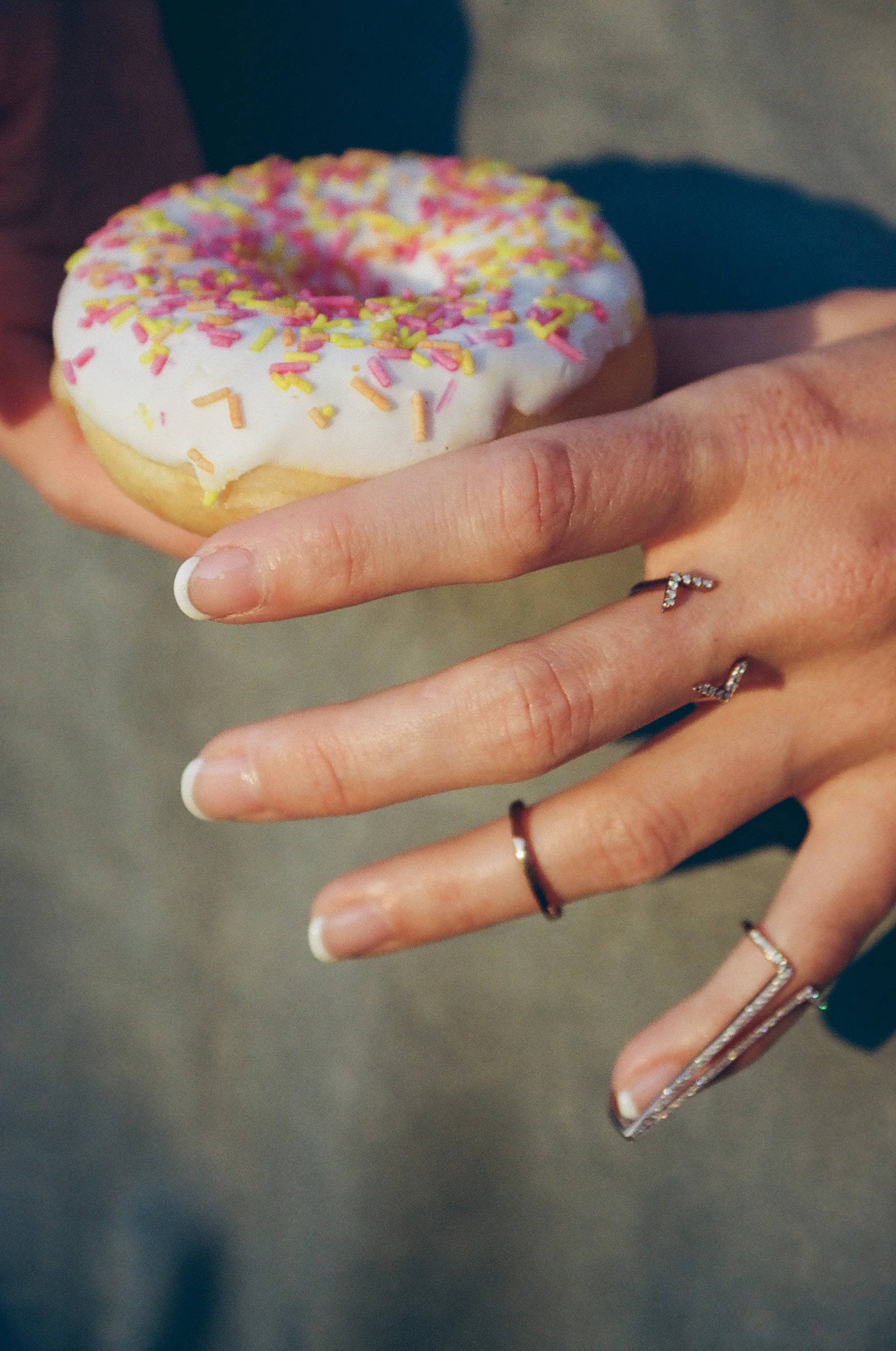 alpha fingertip ring