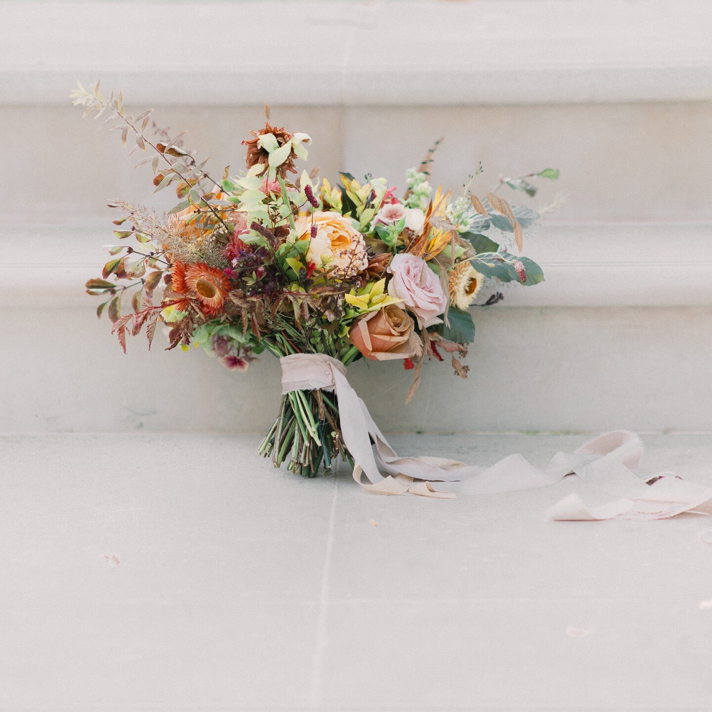 These tones are so so so stylish.
#chicboho #bohostyle #thatdress #fineartphotography #norfolkphotographer #norfolkweddingphotographer #cambridgeshireweddingphotographer #lincolnshireweddingphotographer #nottinghamweddingphotographer #peterboroughwed