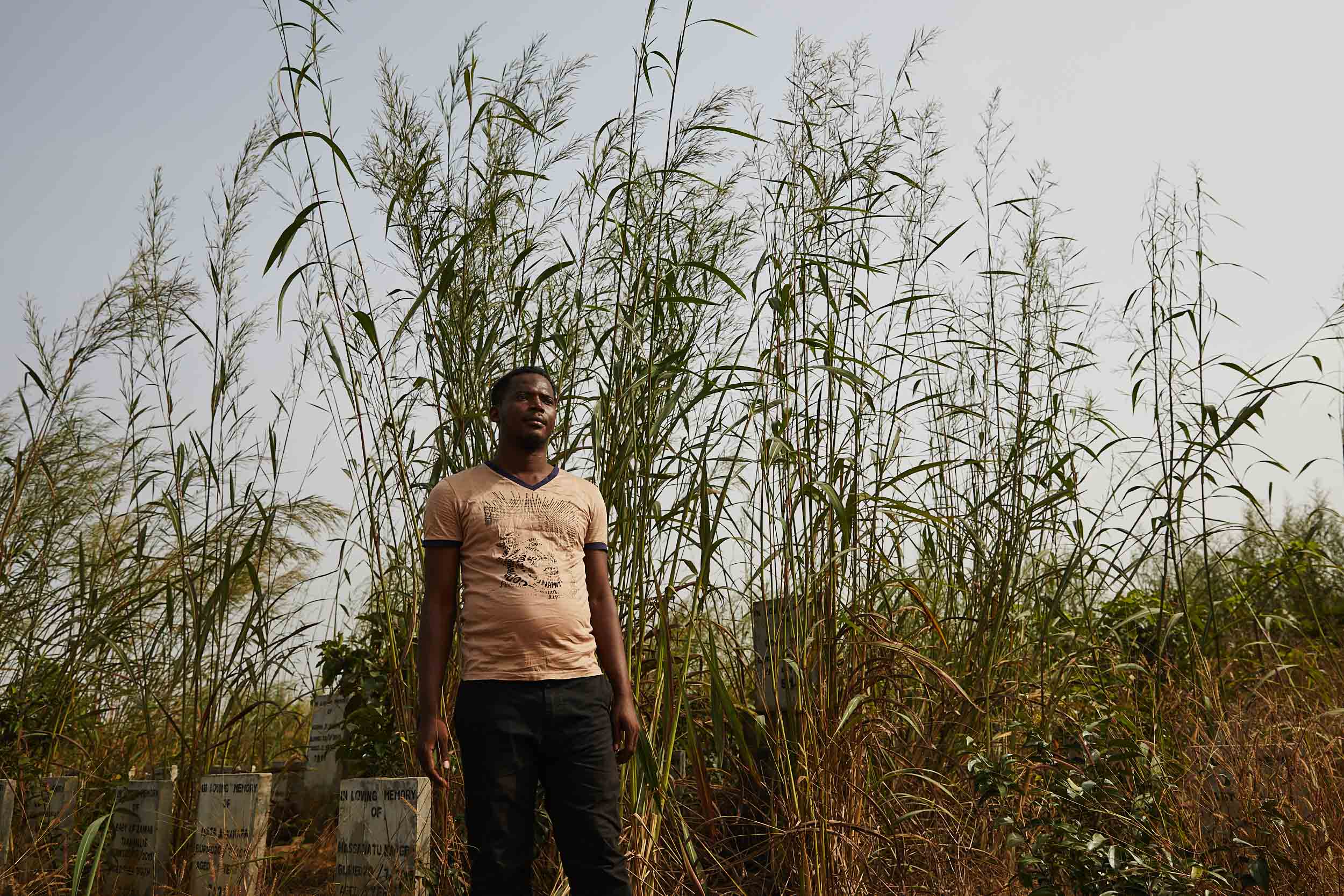 Mohammed was a formerly unemployed slum resident who was employed by the government to safety dispose of corpses. He has no financial choice but to continue working at the same gravesite 2 years on.