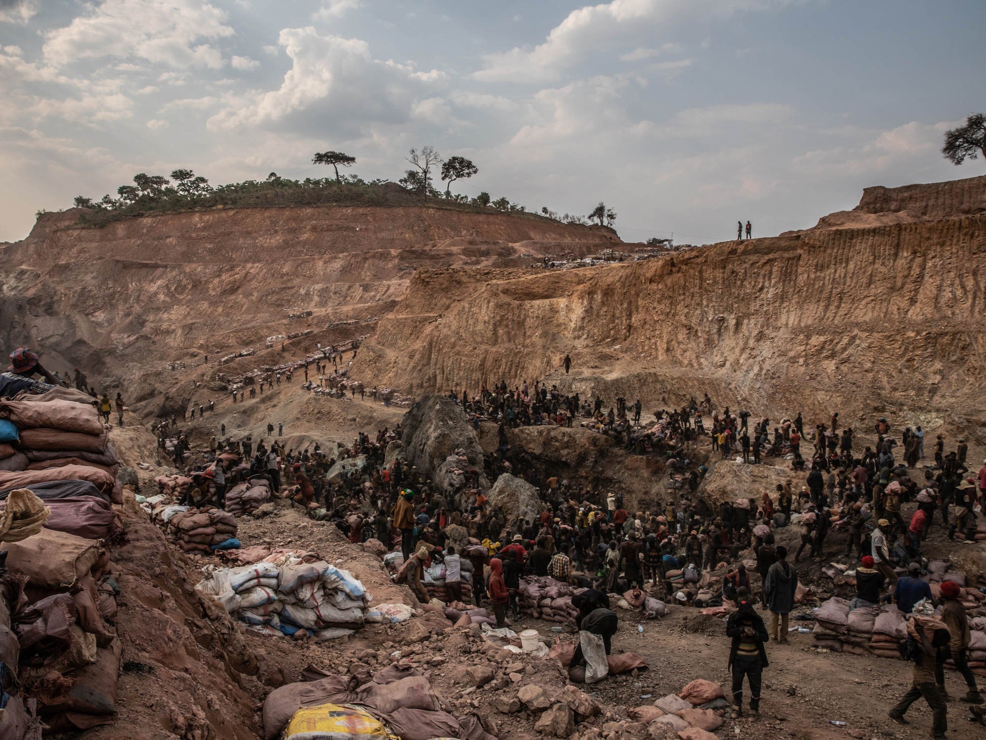  Cobalt mining, children’s rights and environmental degradation. For  Save the Children.   