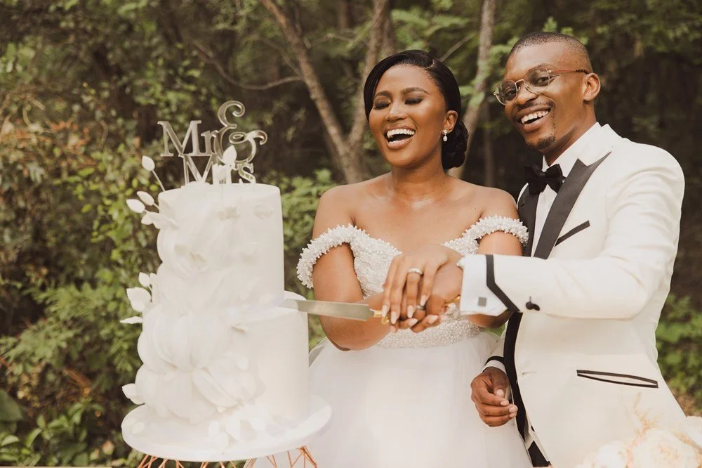 Stefan_Coetzee_Wedding_Photographer_Cake_cutting_3.jpg