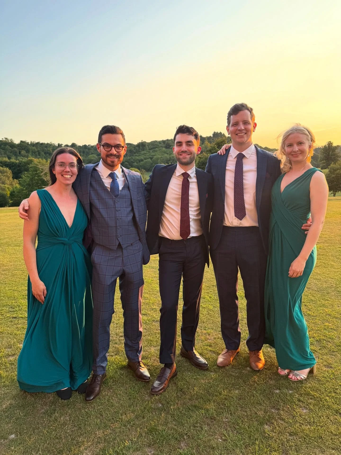 Bathed in the glow of the setting sun and slightly windswept, last night we celebrated @thomasmottershead&rsquo;s first concert with APOLLO5 on the lawn at Milton Abbey. It&rsquo;s always such a pleasure to return to Dorset for the @voces8 Summer Sch