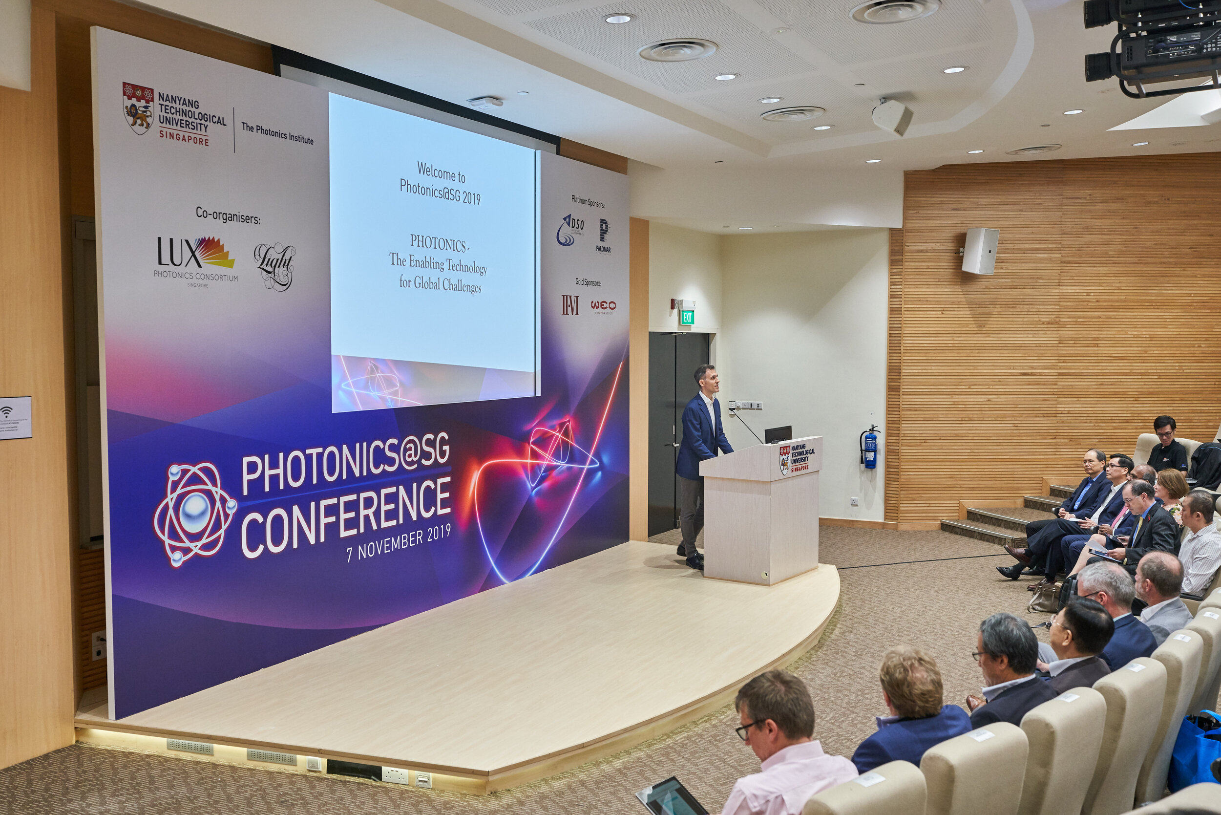 TPI PhotonicsSG 2019 Conference 0038ml.jpg