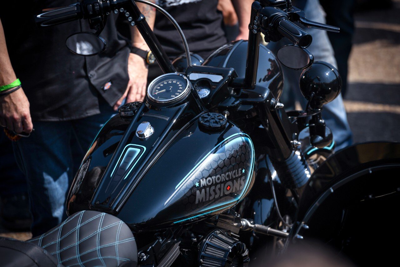 Harley10519-13 (edited-Pixlr).jpg