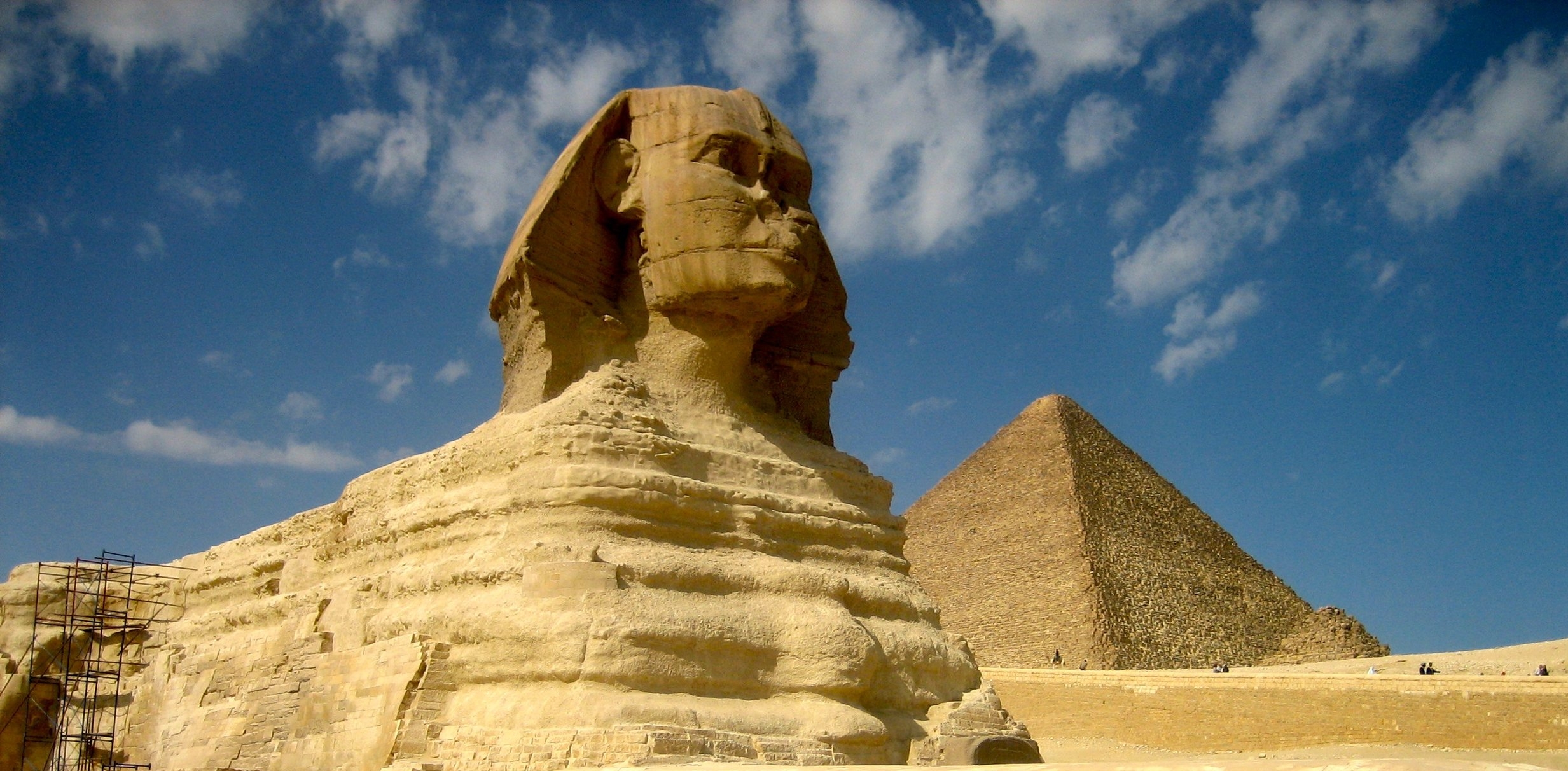Day 7 (continued): - We visit the grandeur in the King's Chamber of the Great Pyramid and the Sphinx.